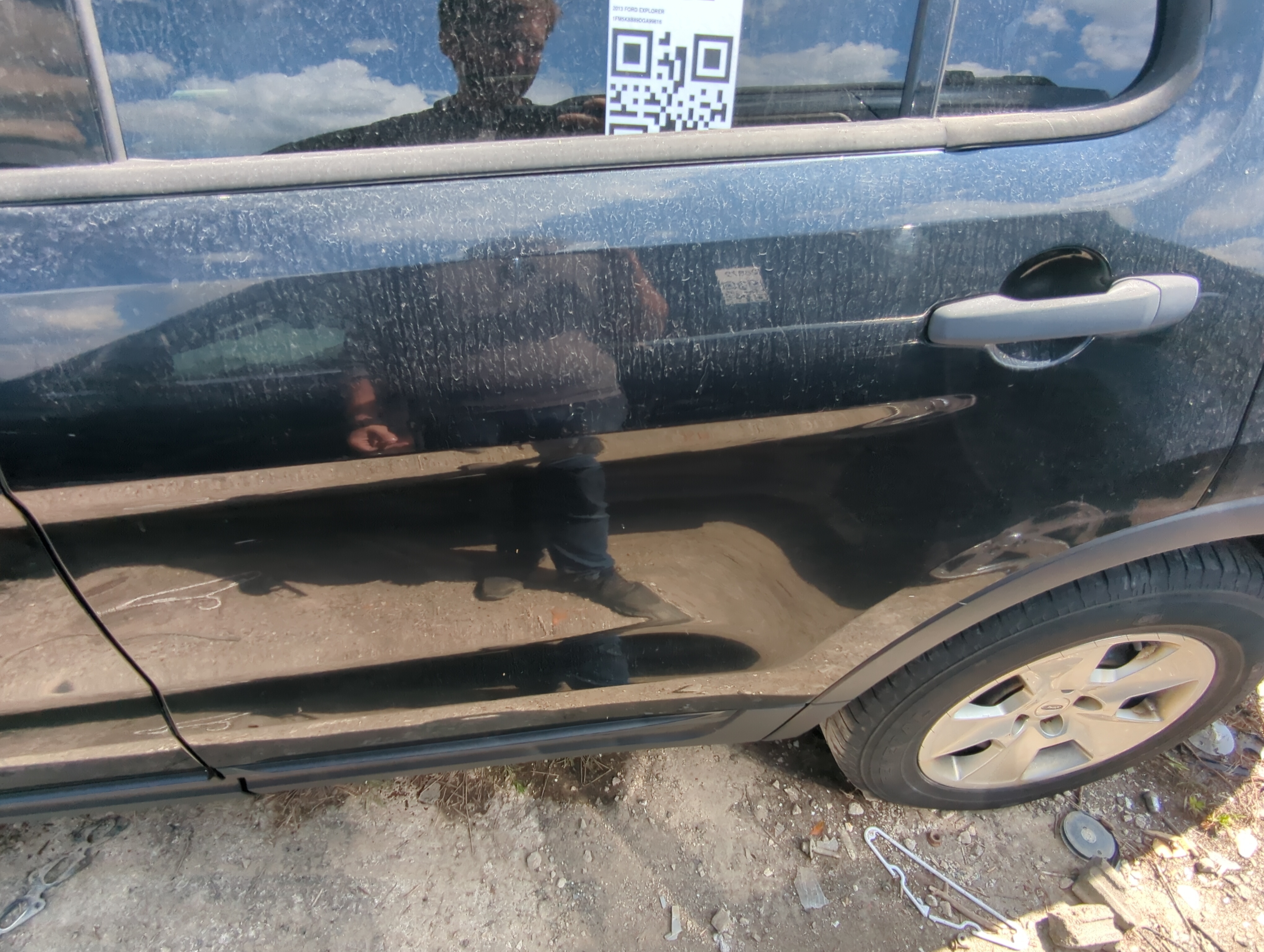 2013-2019 Ford Explorer Driver Rear Door Oem 1087445 - Oemusedautoparts1.com