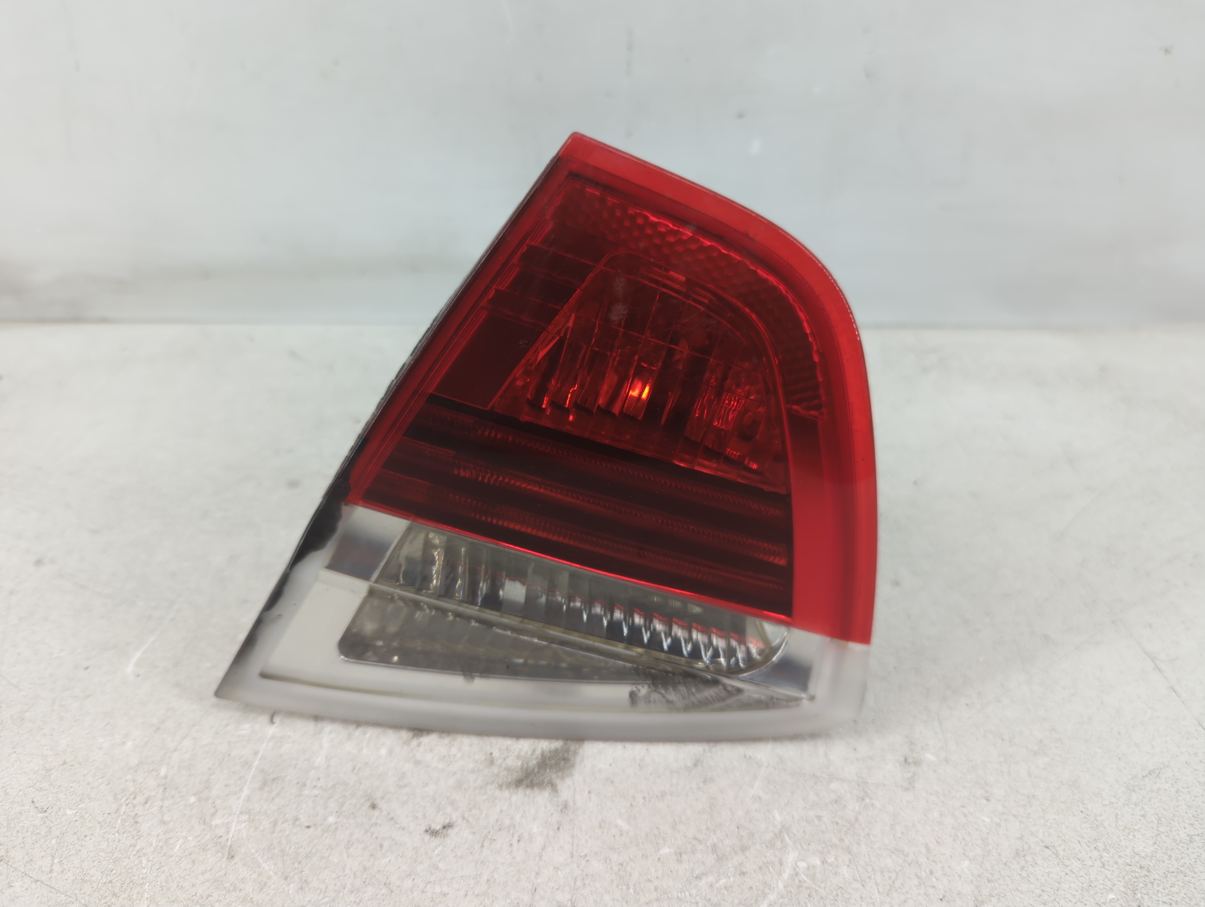 Bmw 325i Passenger Right Side Tail Light Taillight Oem 1087571 - Oemusedautoparts1.com