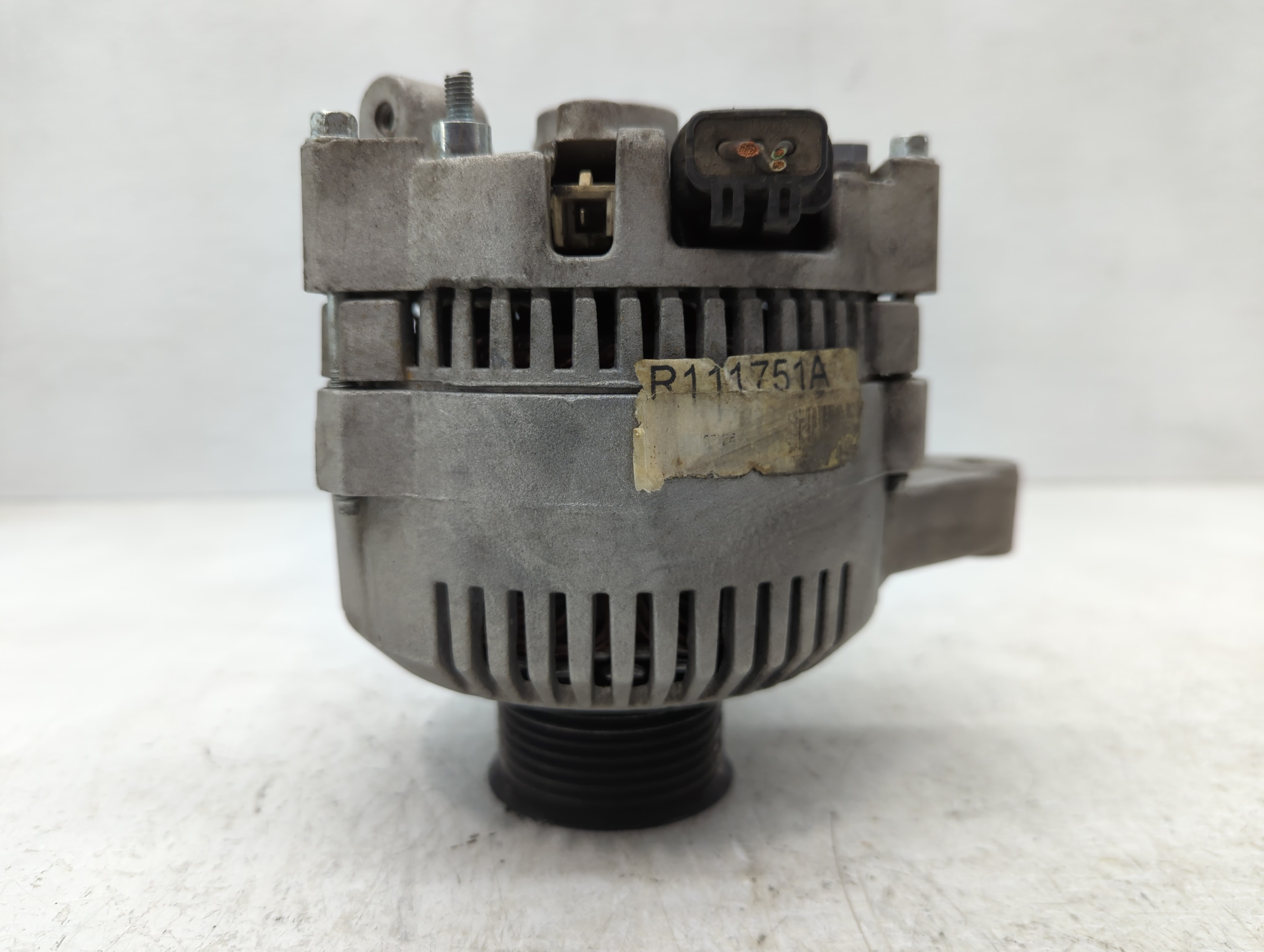 1997-2002 Ford F-150 Alternator Generator Charging Assembly Engine Oem 1087927 - Oemusedautoparts1.com