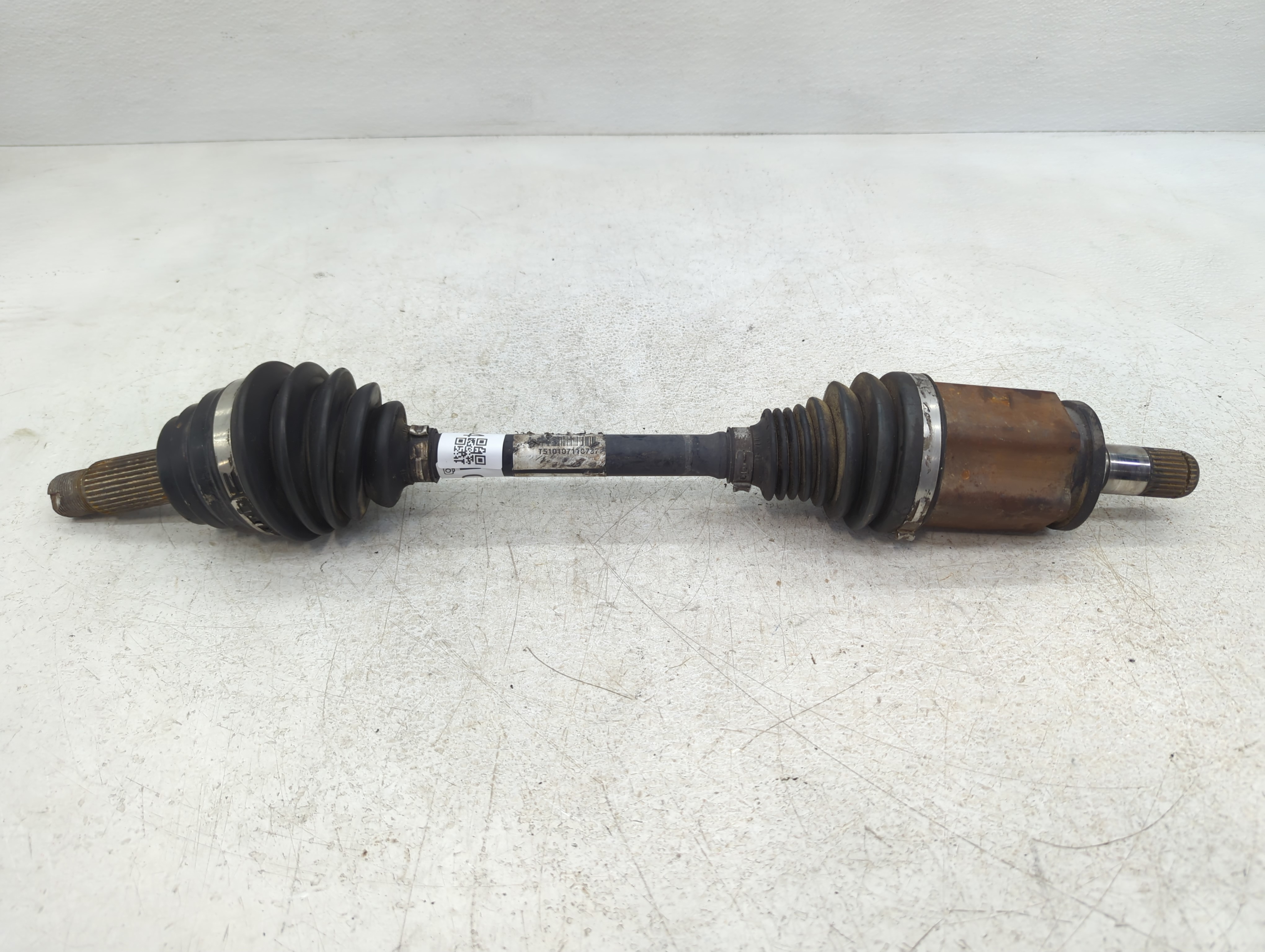 2007-2018 Bmw X5 Axle Shaft Front Driver Cv C/v 1087944 - Oemusedautoparts1.com