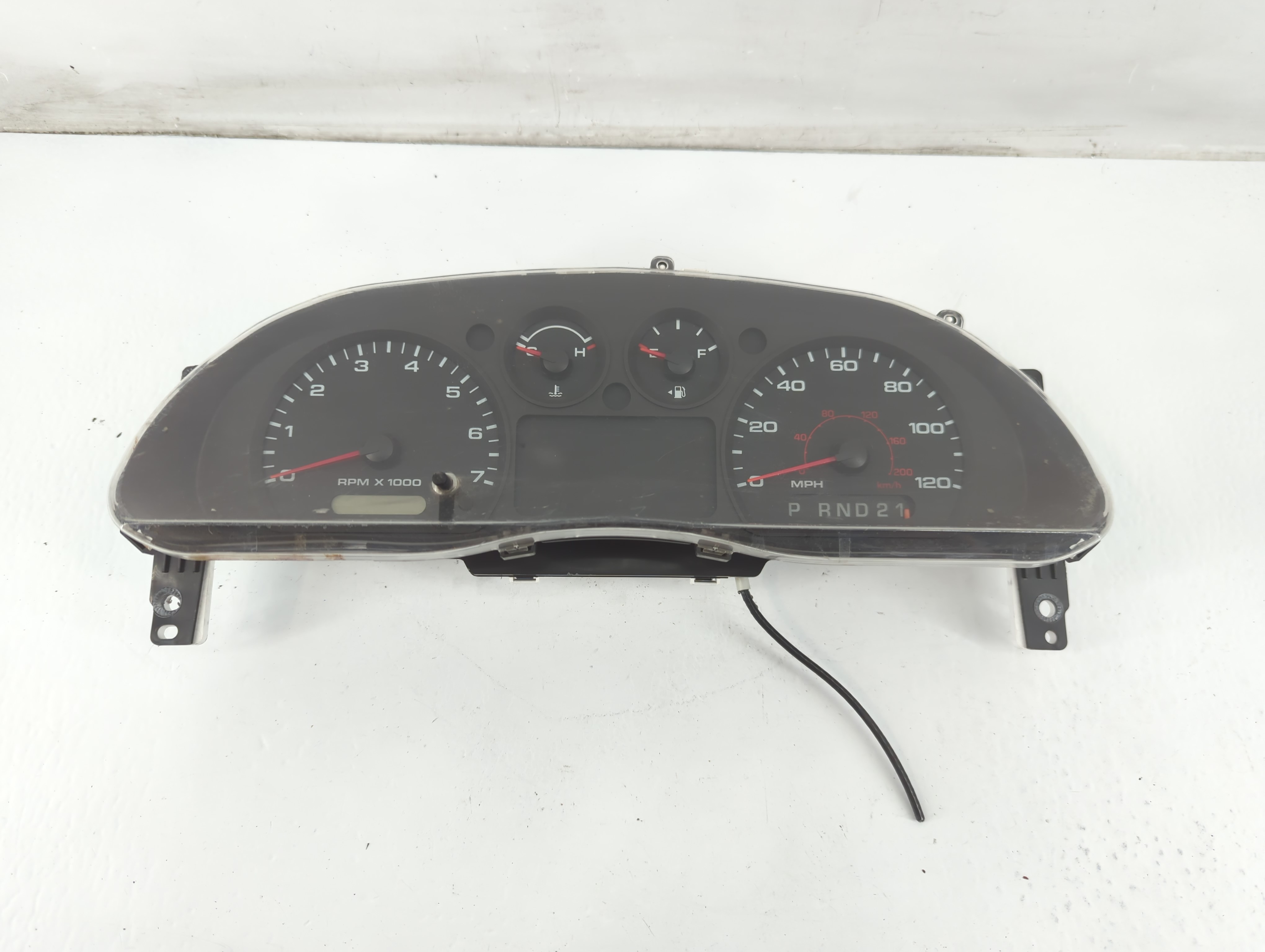 2004-2004 Ford Ranger Speedometer Instrument Cluster Gauges 1087981 - Oemusedautoparts1.com