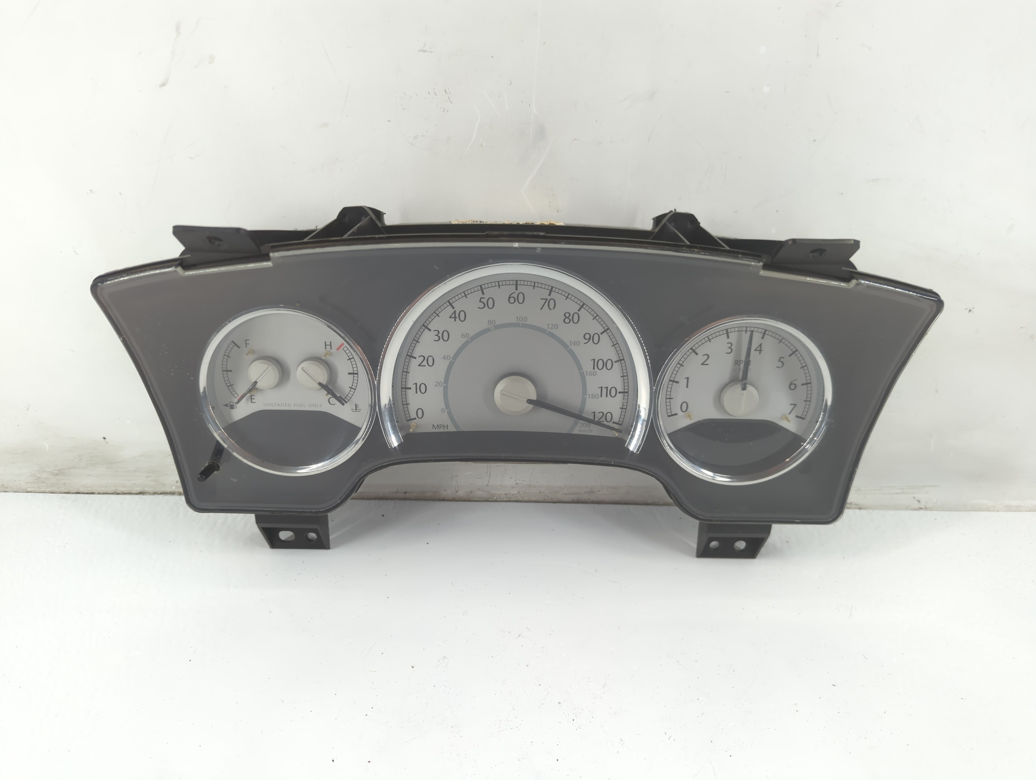 2007-2008 Chrysler Aspen Speedometer Instrument Cluster Gauges 1087984 - Oemusedautoparts1.com