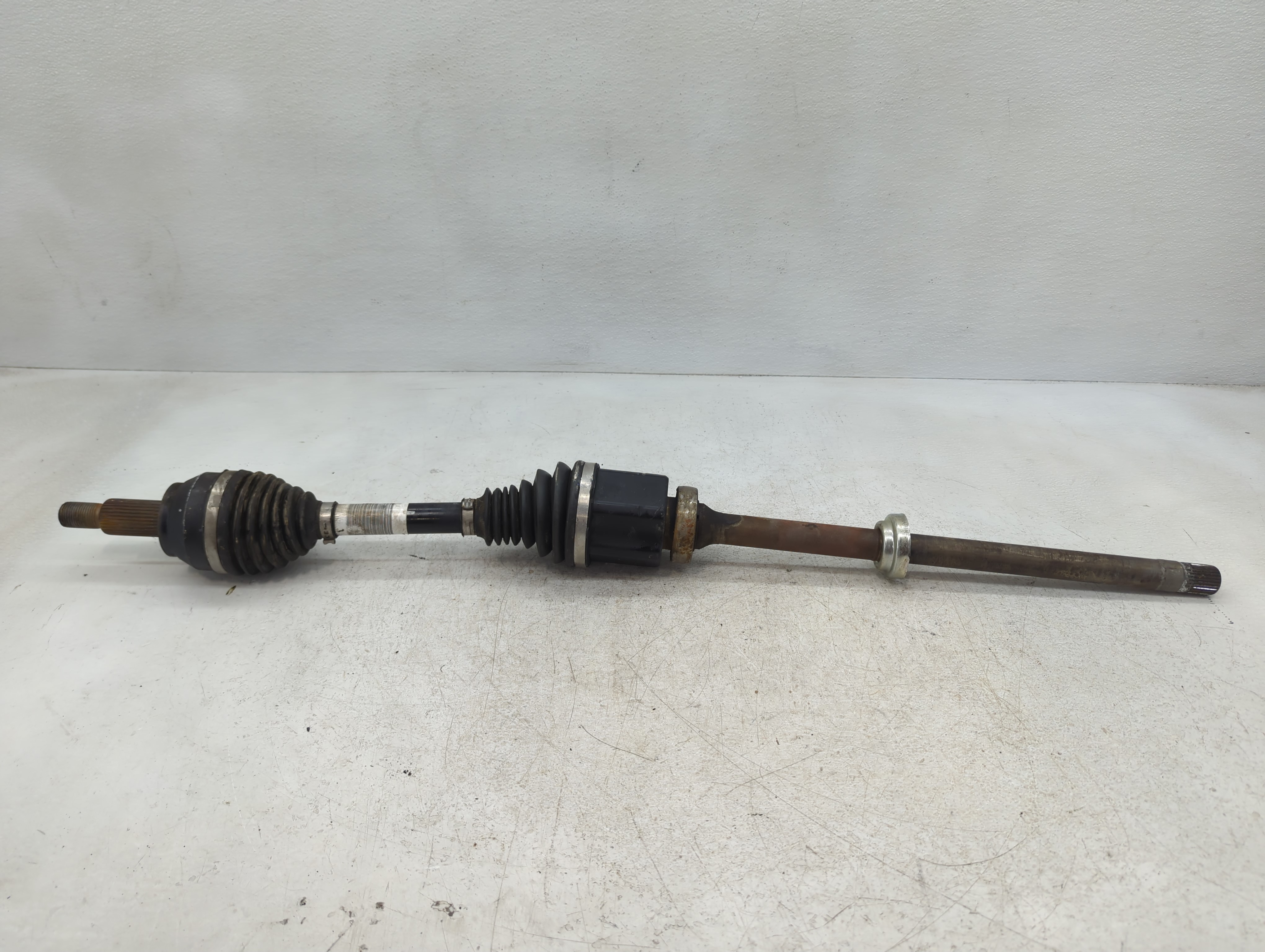 2008 Bmw X5 Axle Shaft Front Driver Cv C/v 1087986 - Oemusedautoparts1.com