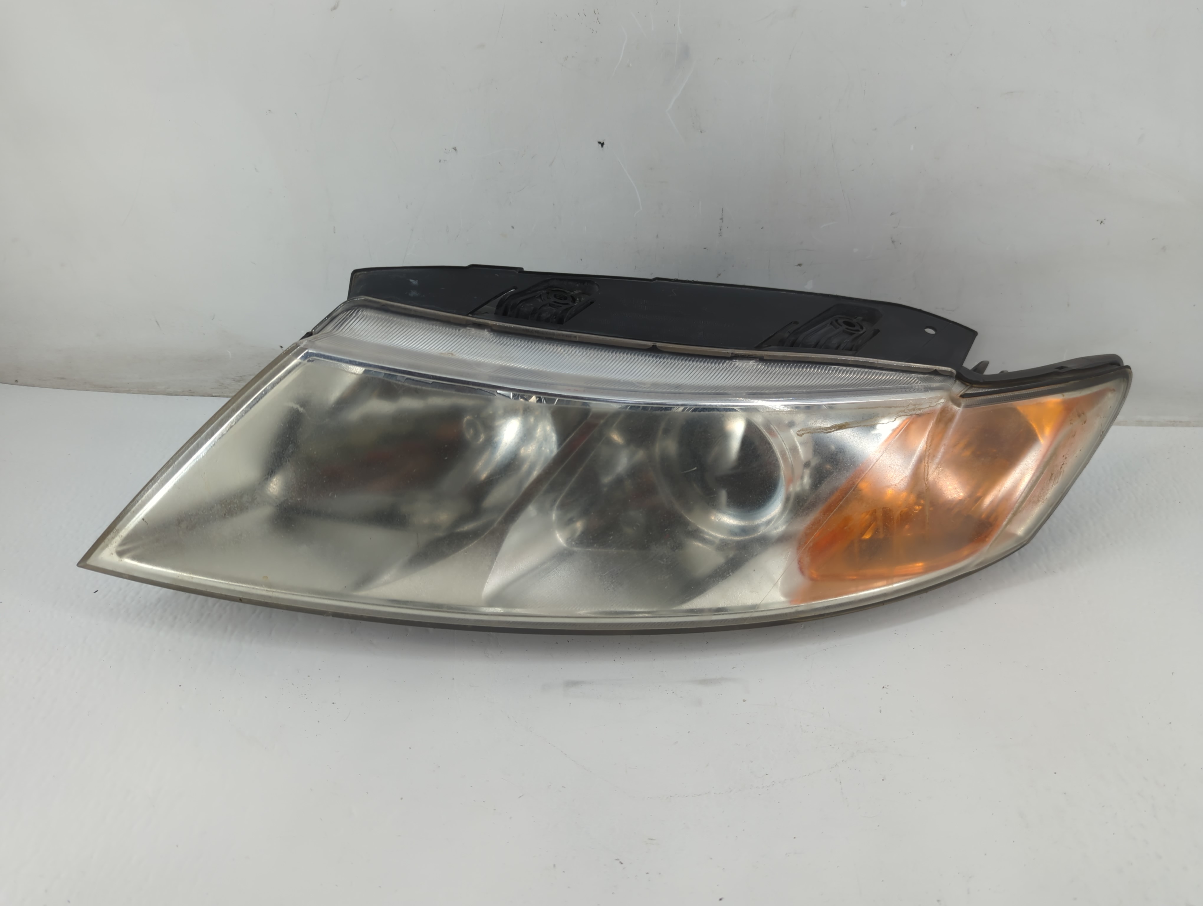 2009-2010 Kia Optima Driver Left Oem Head Light Headlight Lamp 1088008 - Oemusedautoparts1.com