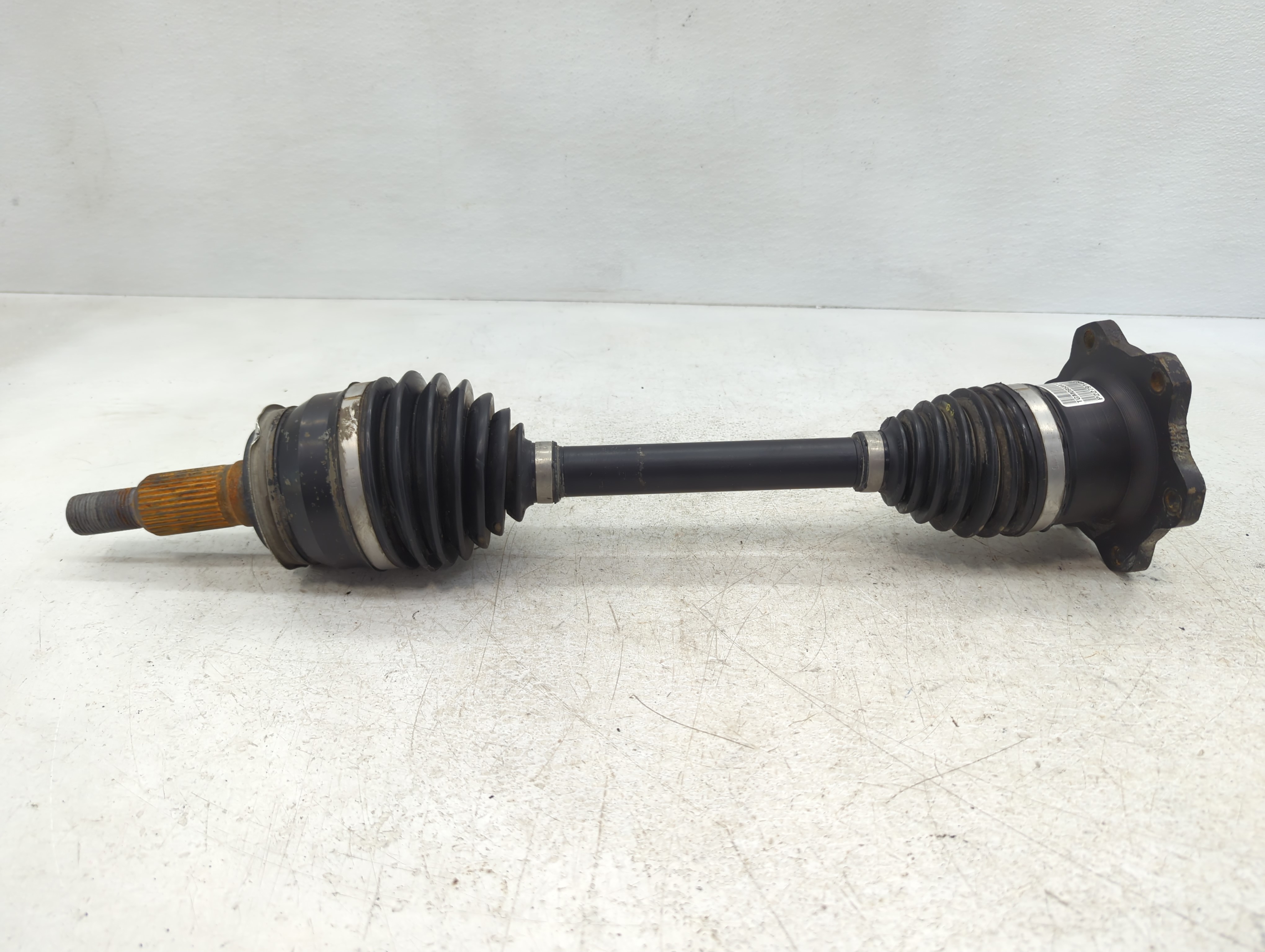 2014-2019 Chevrolet Silverado 1500 Axle Shaft Front Passenger Cv C/v 1088011 - Oemusedautoparts1.com
