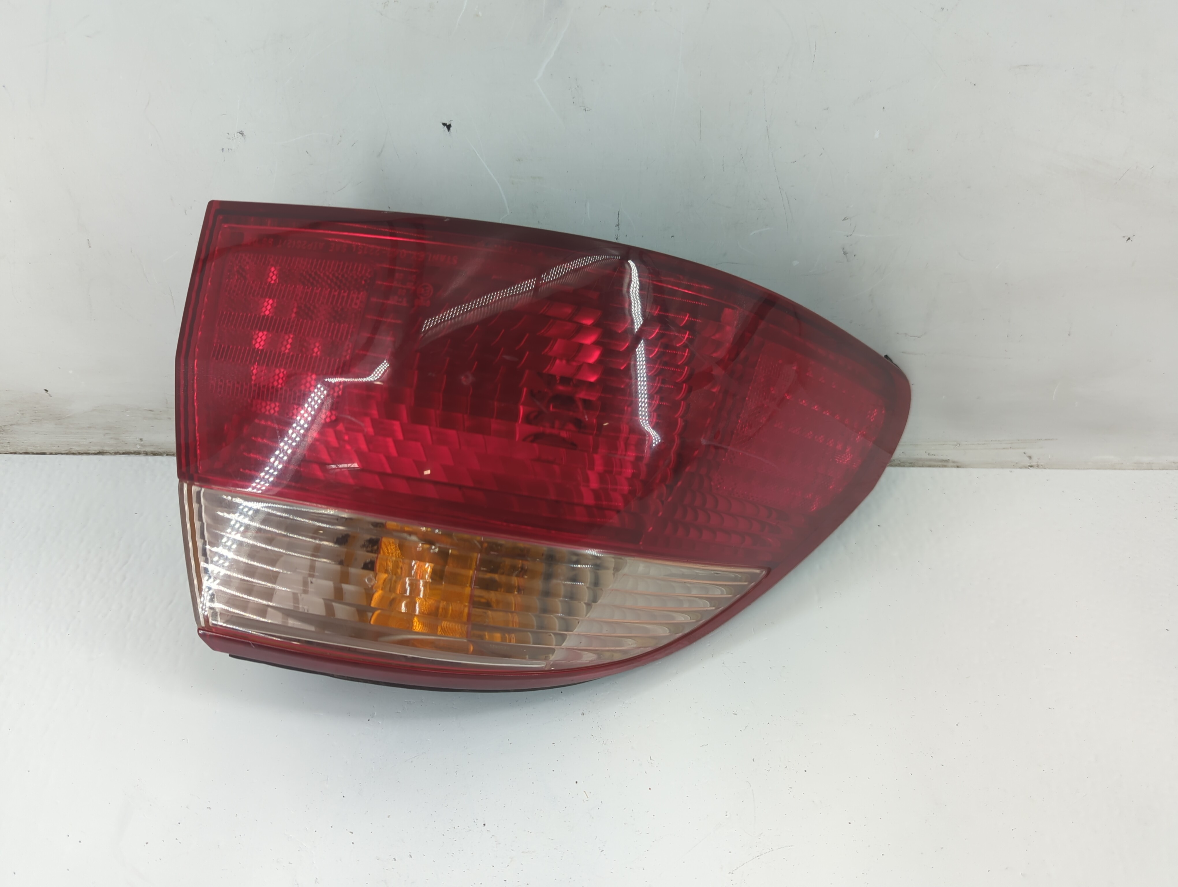 1998-2002 Honda Accord Driver Left Side Tail Light Taillight Oem 1088080 - Oemusedautoparts1.com