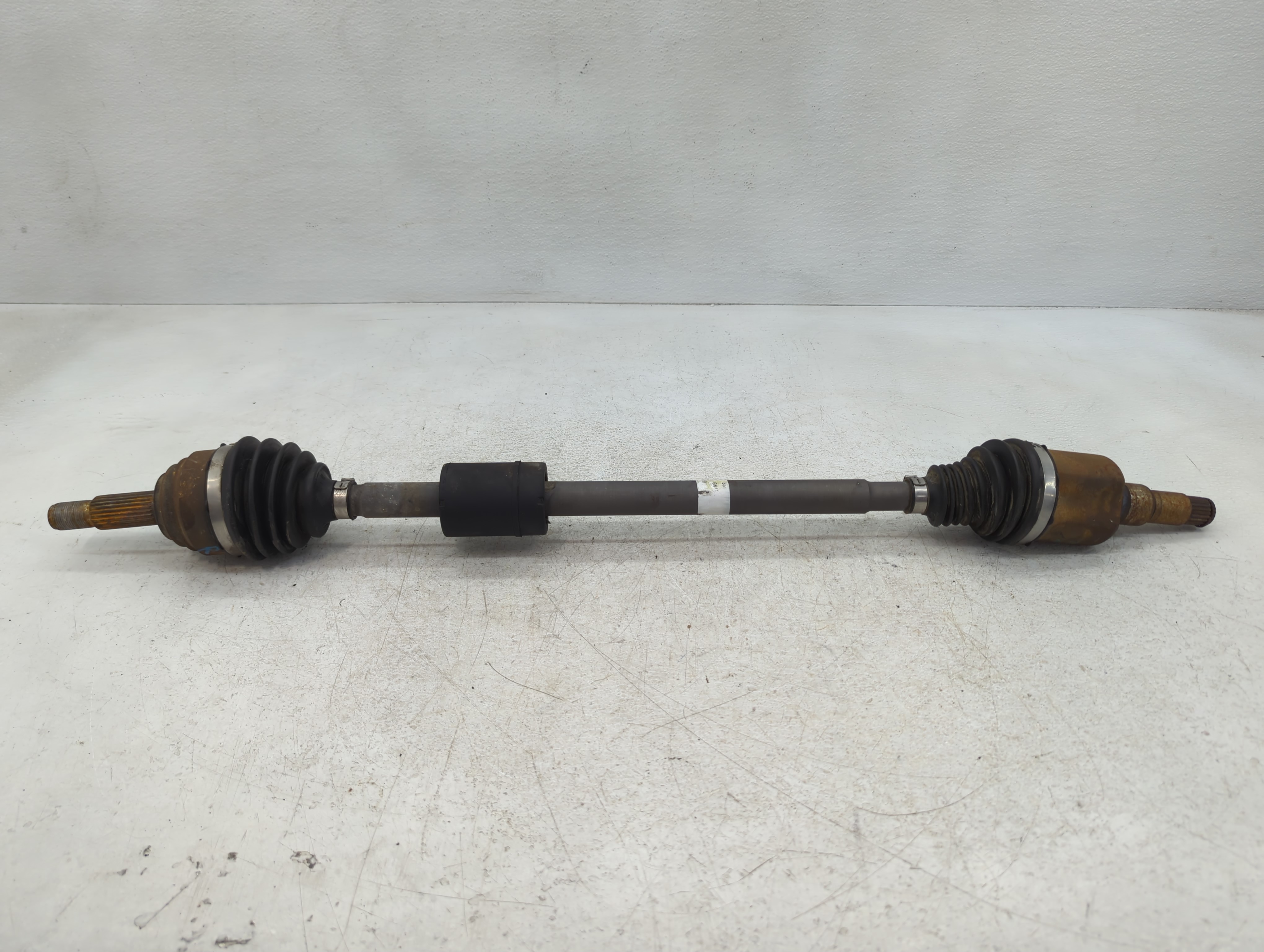 2018-2021 Ford Ecosport Axle Shaft Front Passenger Cv C/v 1088088 - Oemusedautoparts1.com