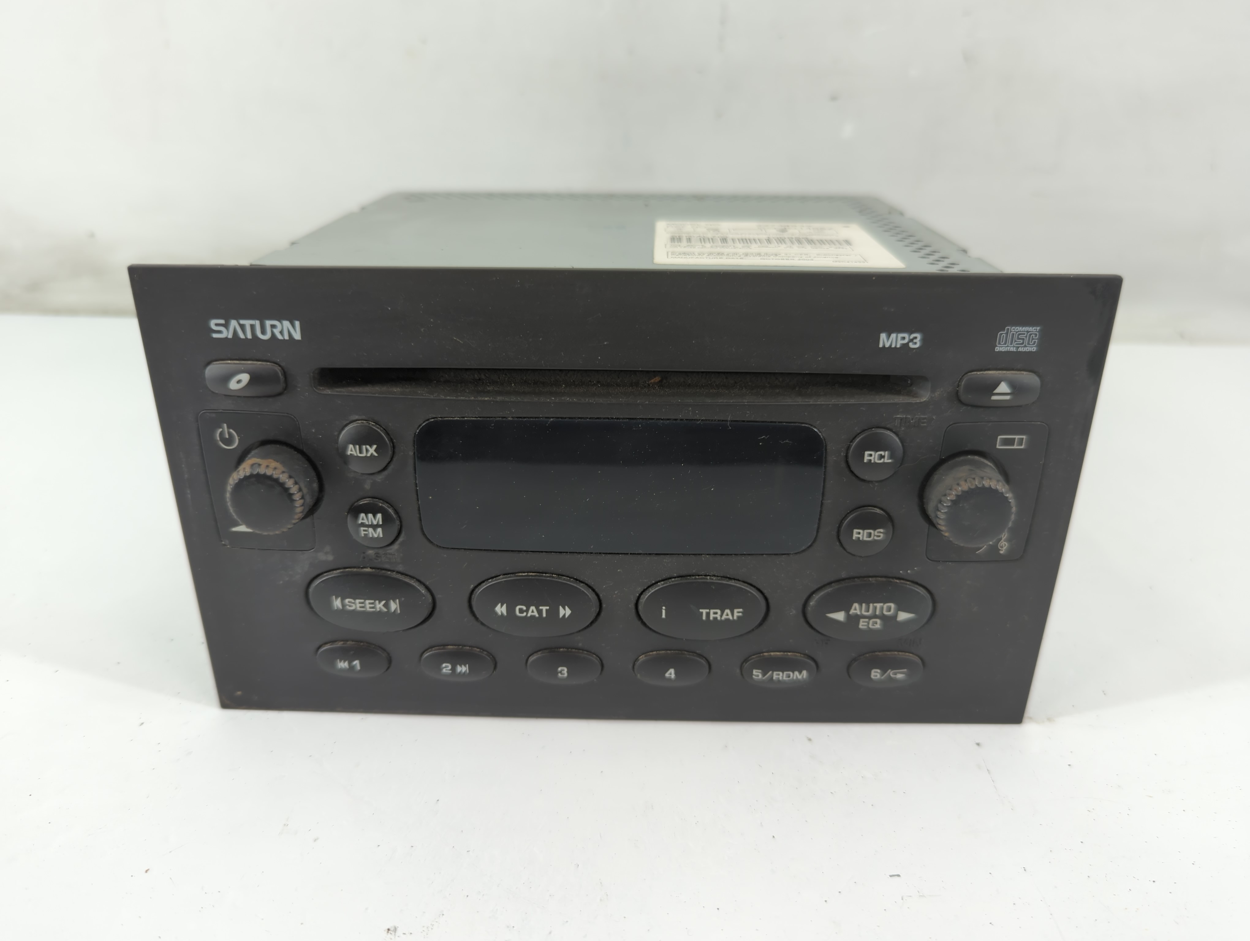 2004-2004 Saturn Vue Am Fm Cd Player Radio Receiver 1088095 - Oemusedautoparts1.com