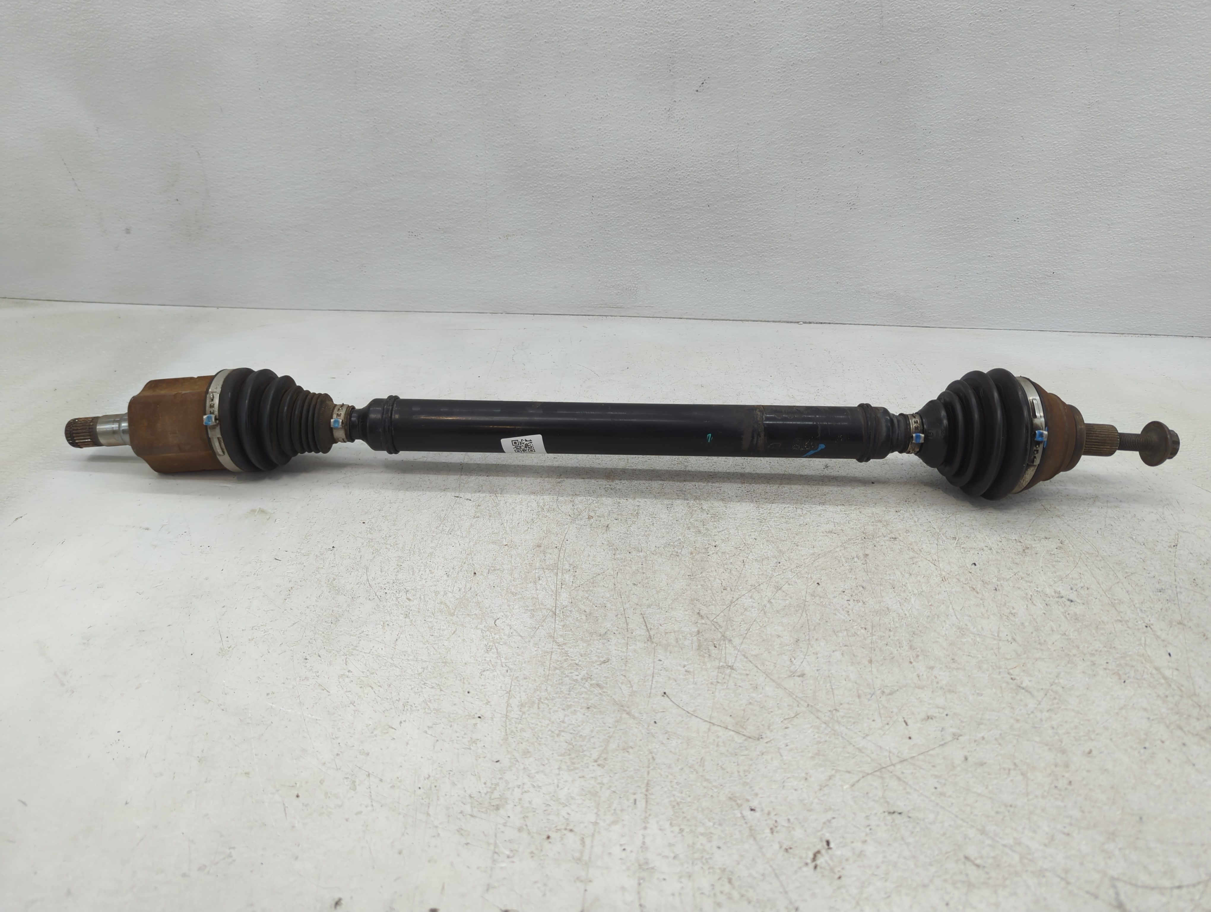2005-2018 Volkswagen Jetta Axle Shaft Front Passenger Cv C/v 1088100 - Oemusedautoparts1.com