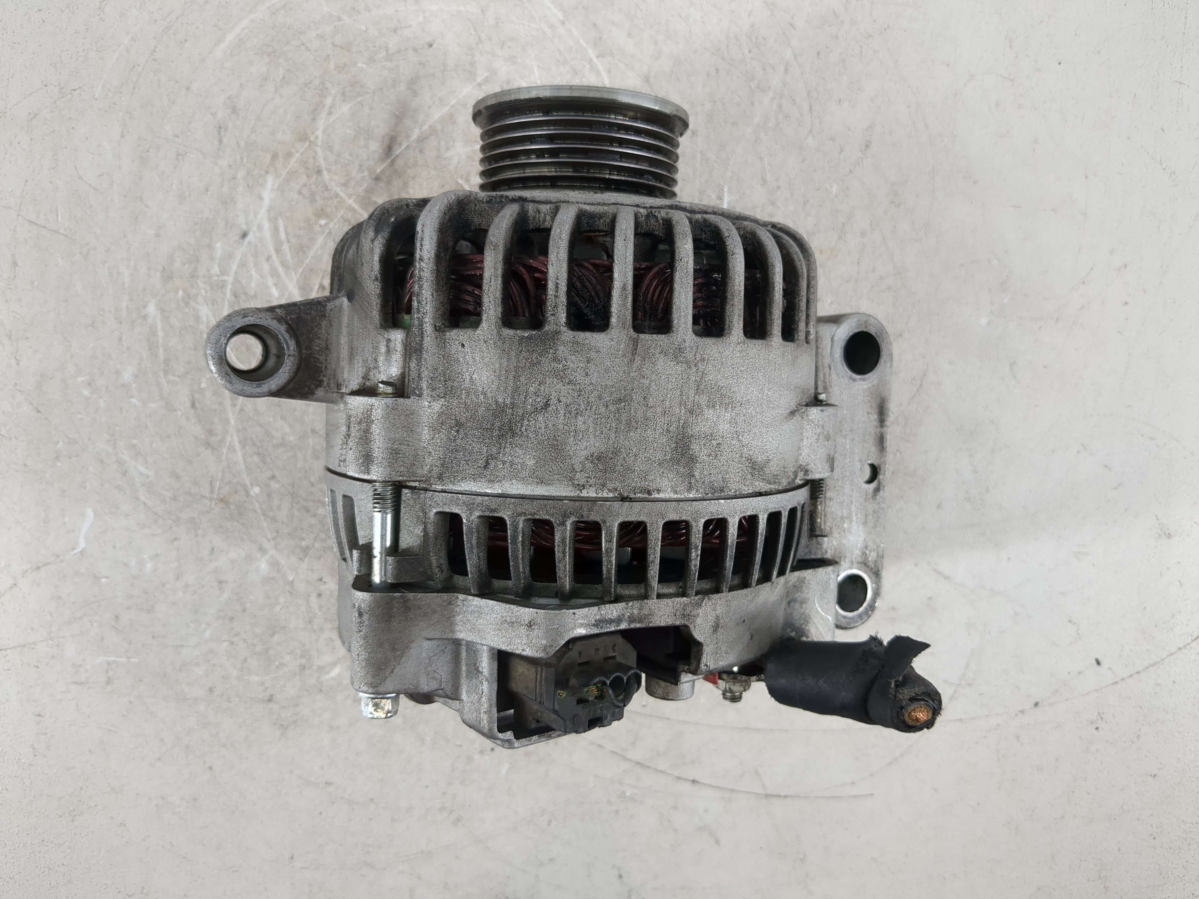 2001-2004 Ford Escape Alternator Generator Charging Assembly Engine Oem 1088176 - Oemusedautoparts1.com