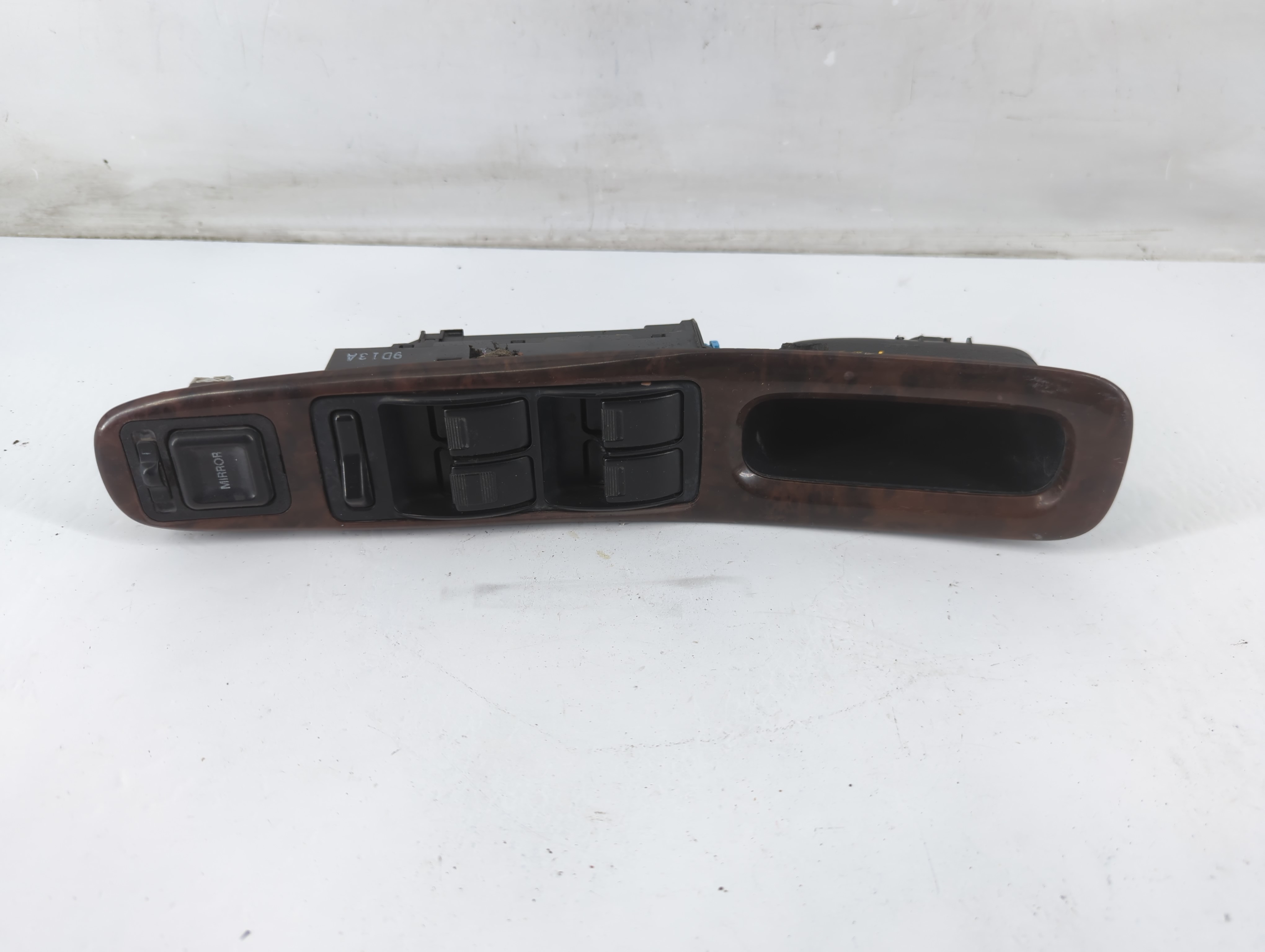 1998-2000 Honda Accord Driver Left Door Master Power Window Switch 1088179 - Oemusedautoparts1.com