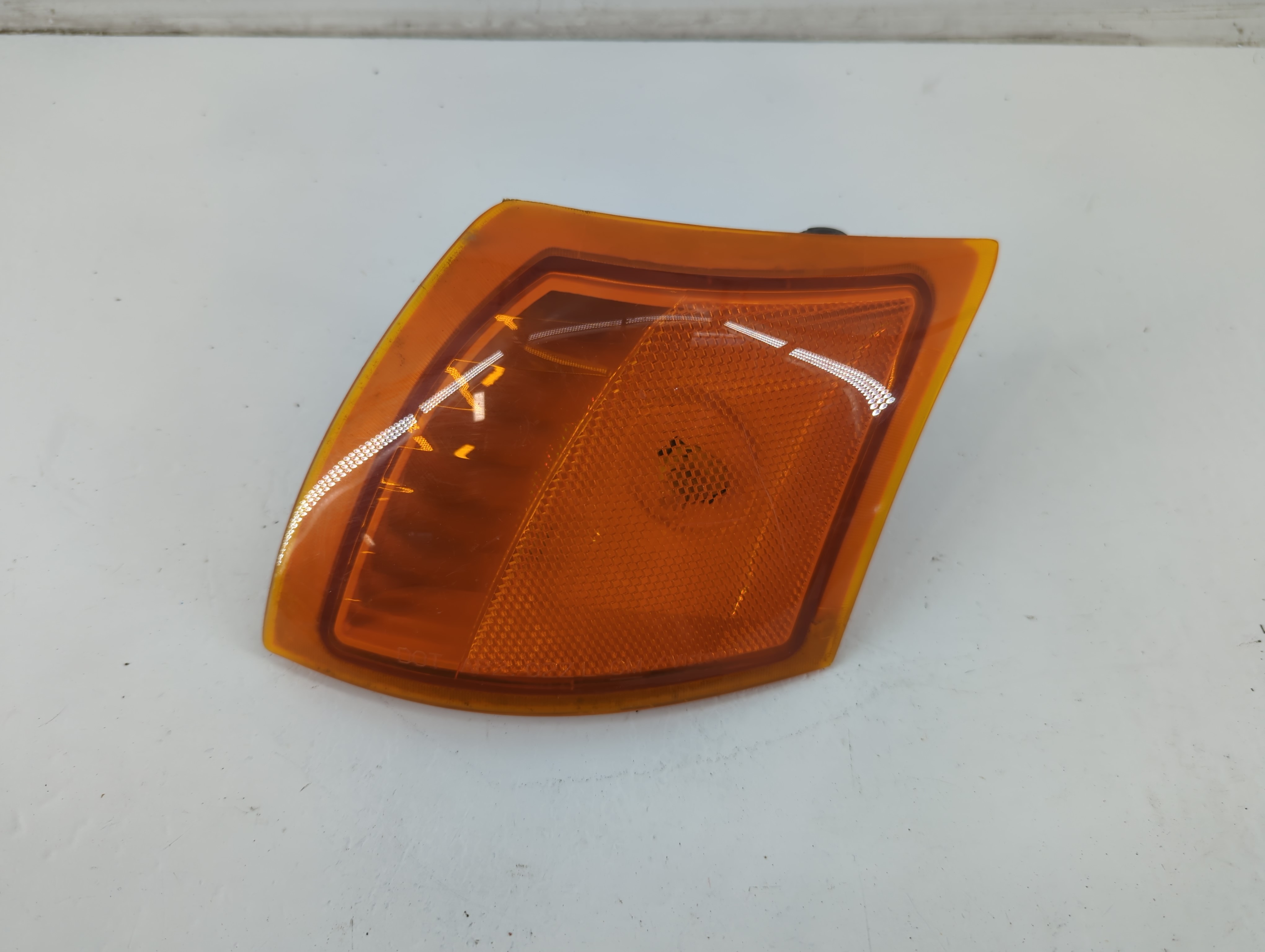 2002-2004 Saturn Vue Driver Left Oem Head Light Headlight Lamp 1088205 - Oemusedautoparts1.com