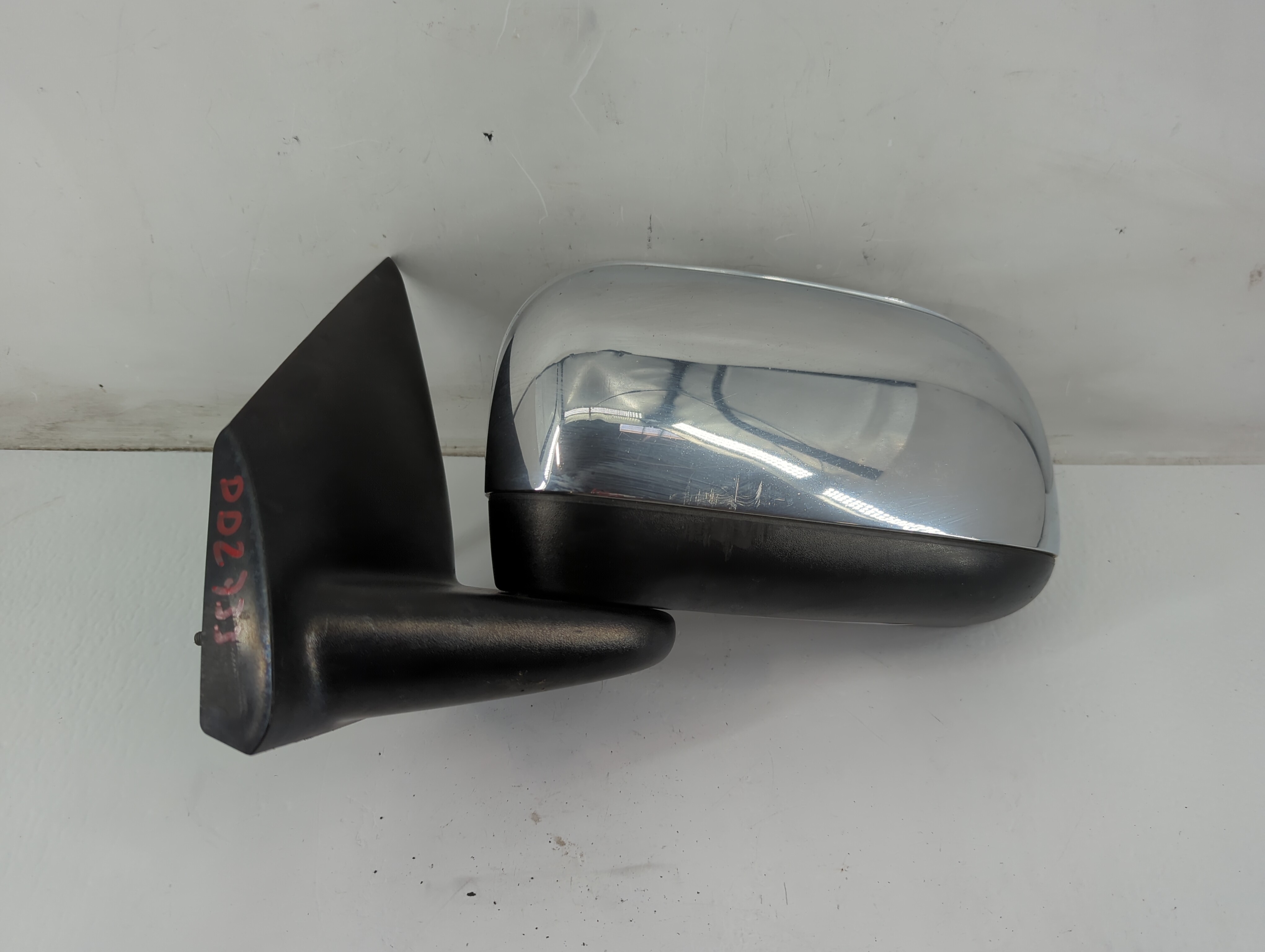2007-2009 Chrysler Aspen Driver Left Side View Power Door Mirror Chrome 1088213 - Oemusedautoparts1.com