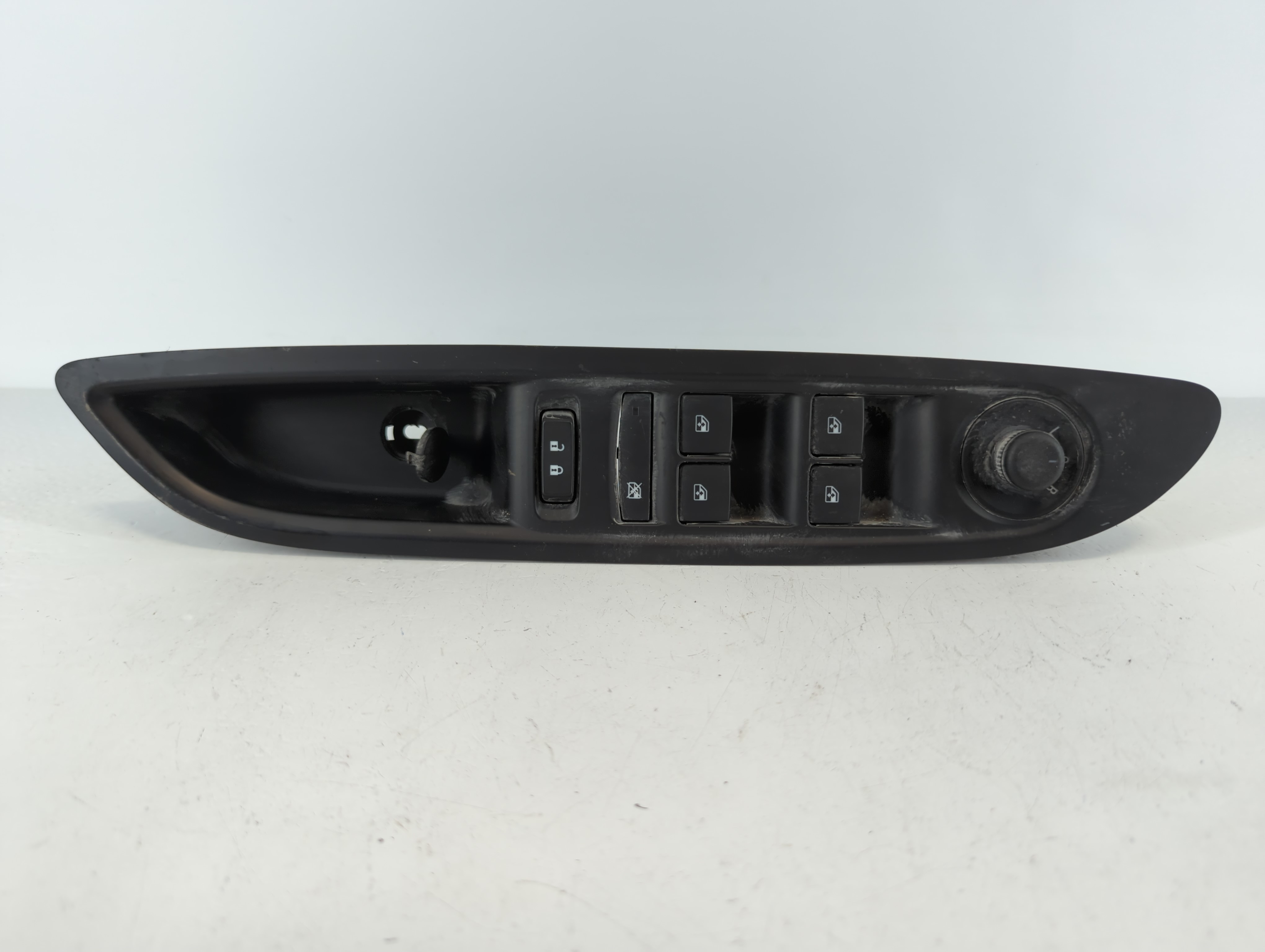 2017-2020 Buick Encore Driver Left Door Master Power Window Switch 1088219 - Oemusedautoparts1.com