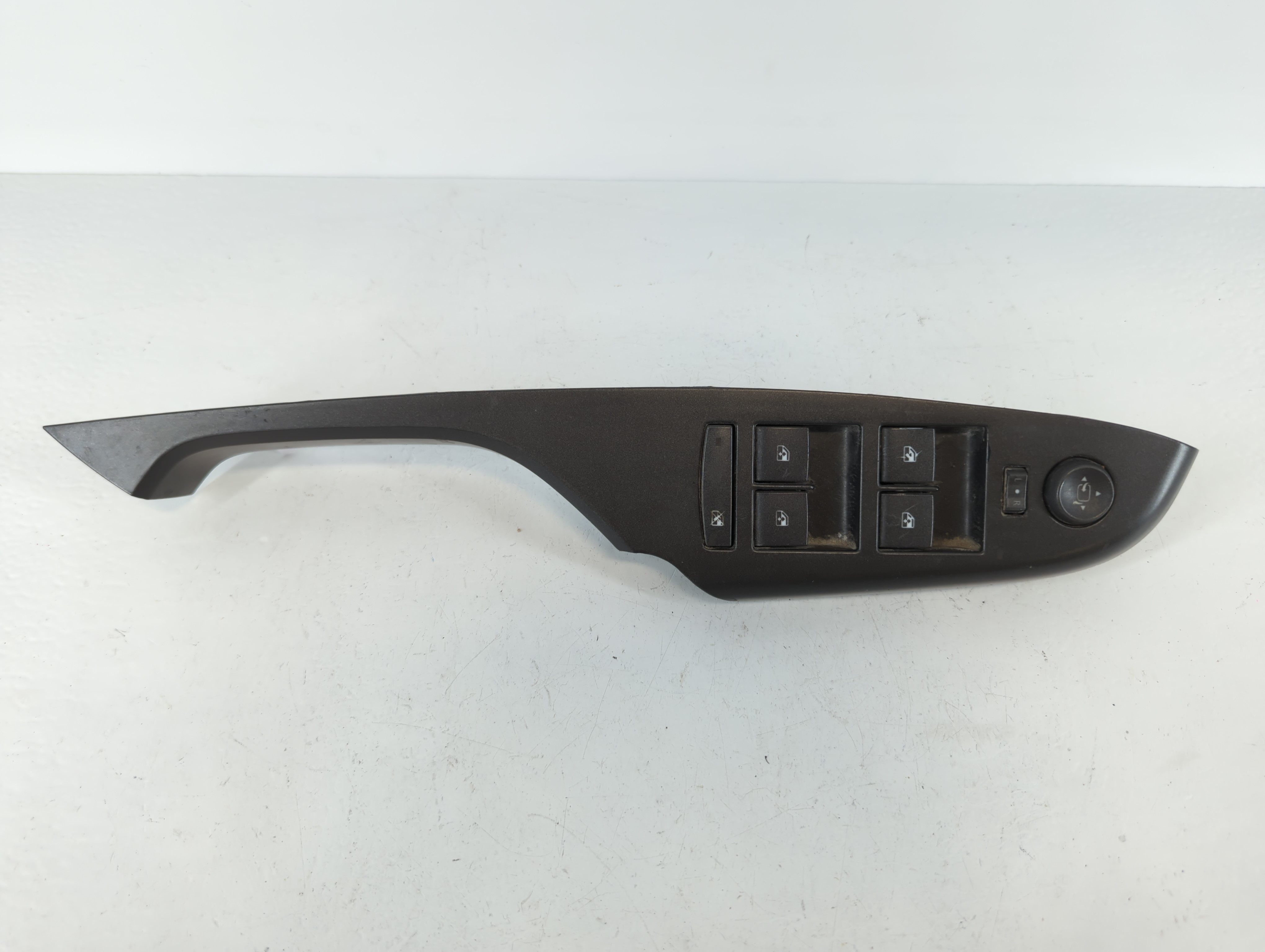 2010-2012 Cadillac Srx Driver Left Door Master Power Window Switch 1088228 - Oemusedautoparts1.com