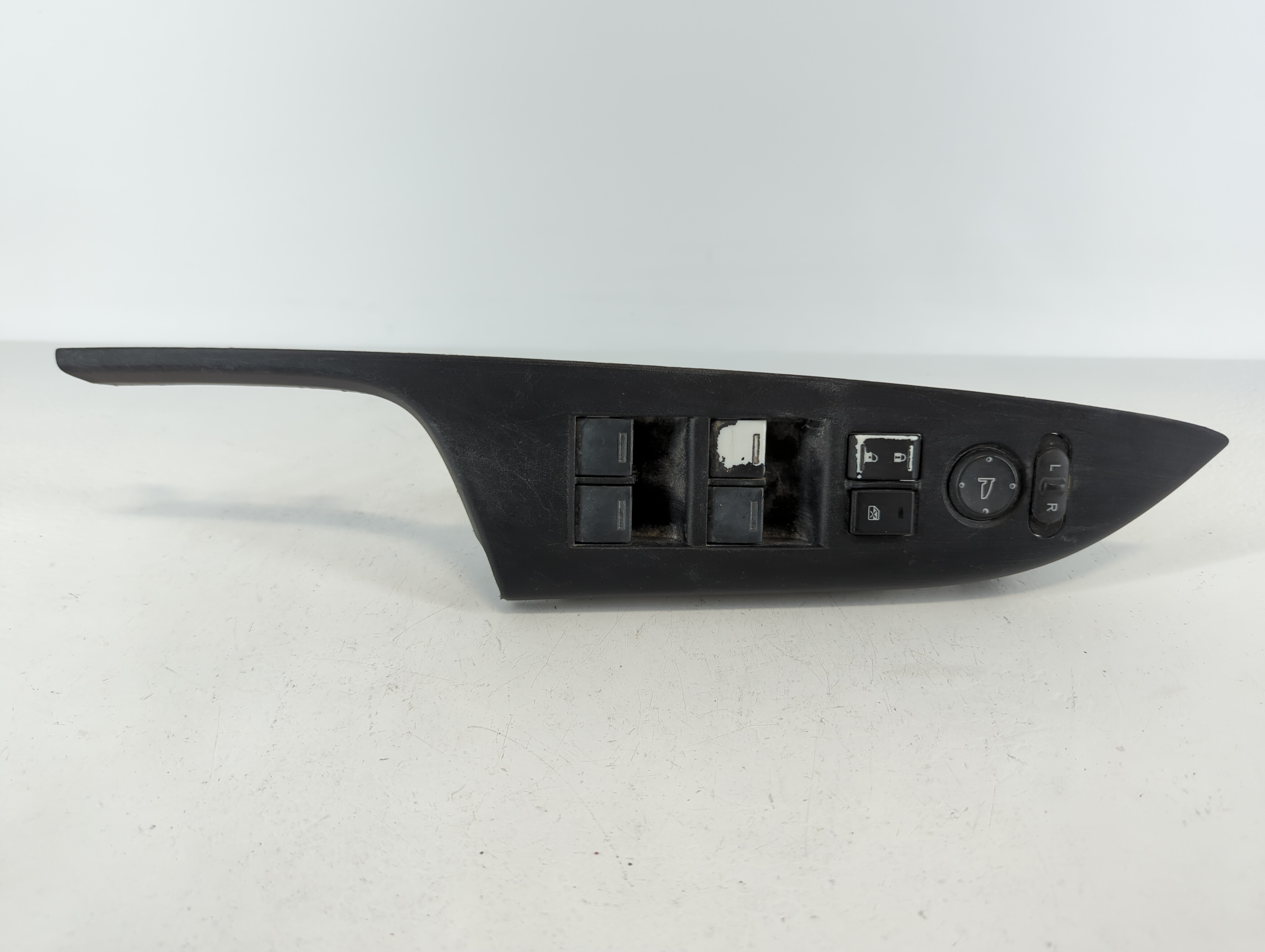 2013-2017 Honda Accord Driver Left Door Master Power Window Switch 1088229 - Oemusedautoparts1.com