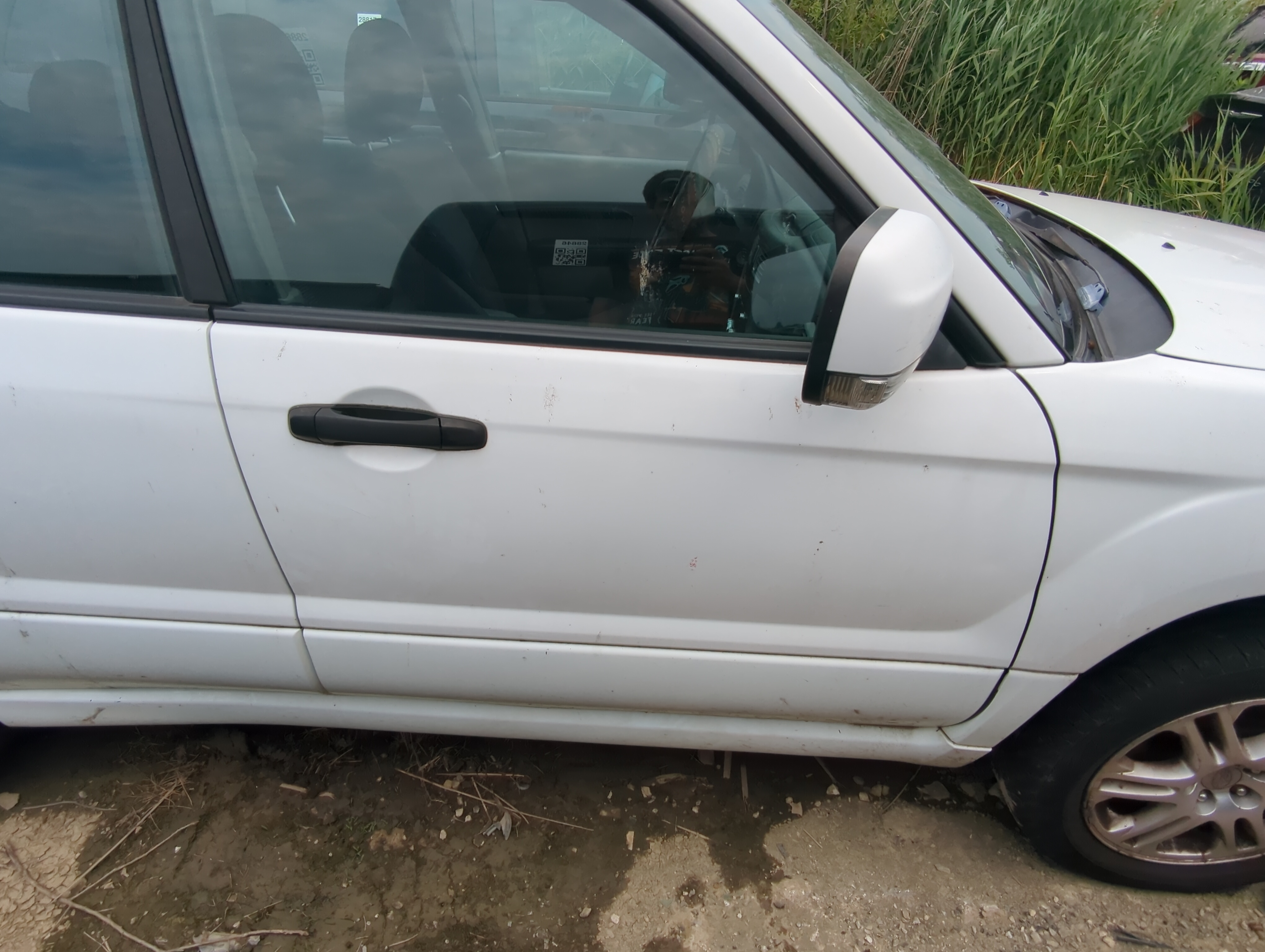 Picture of 2008 Subaru Forester Passenger Front Door Oem 1089120