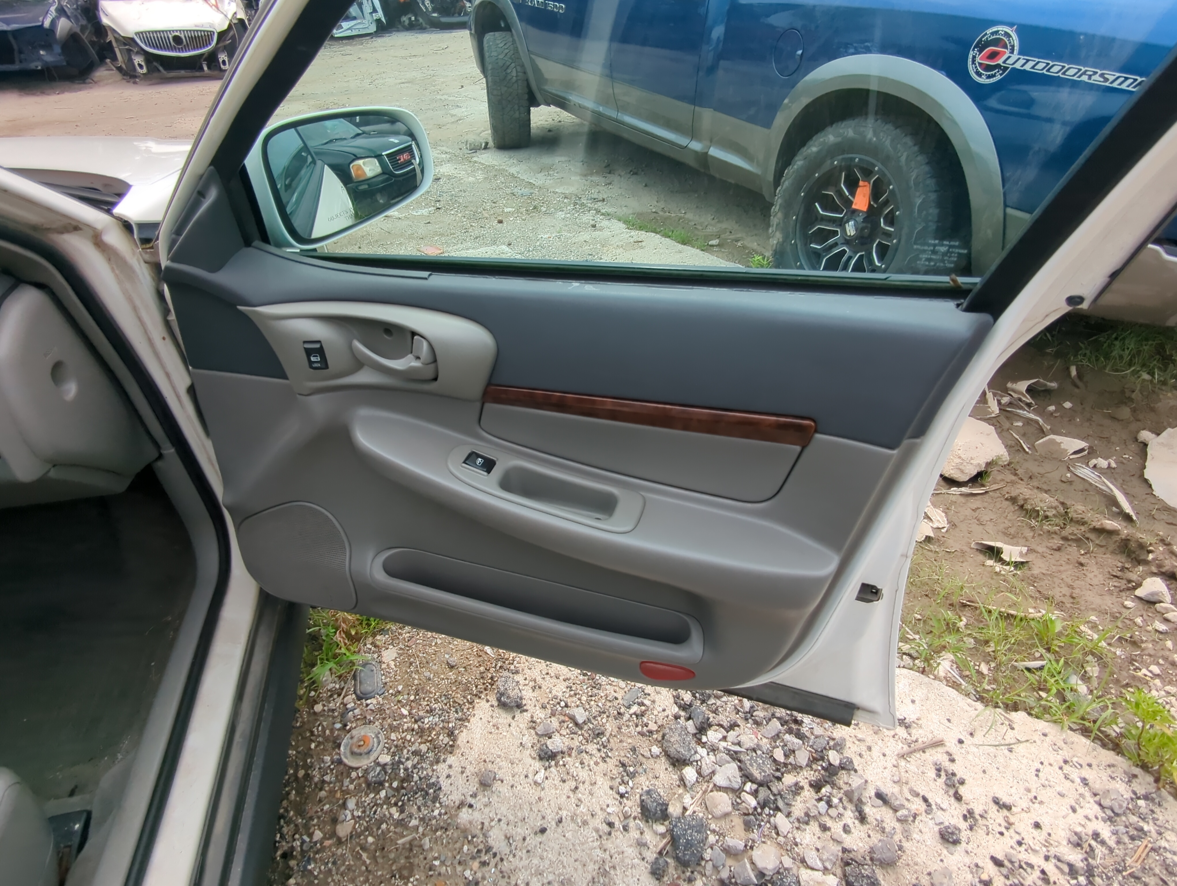 Picture of 2003 Chevrolet Impala Front Right Passenger Interior Door Panel Trim 1089403