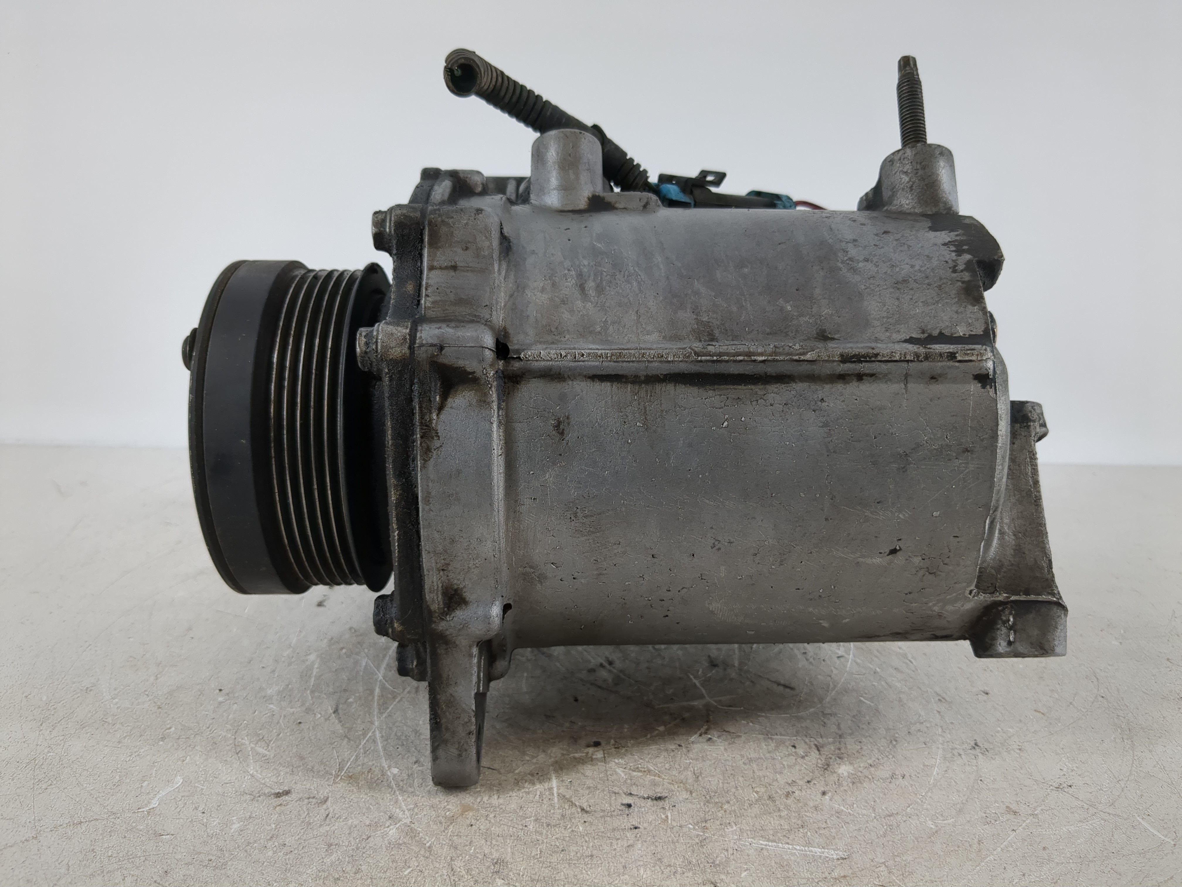 2000-2005 Cadillac Deville Air Conditioning A/c Ac Compressor Oem 1089608 - Oemusedautoparts1.com