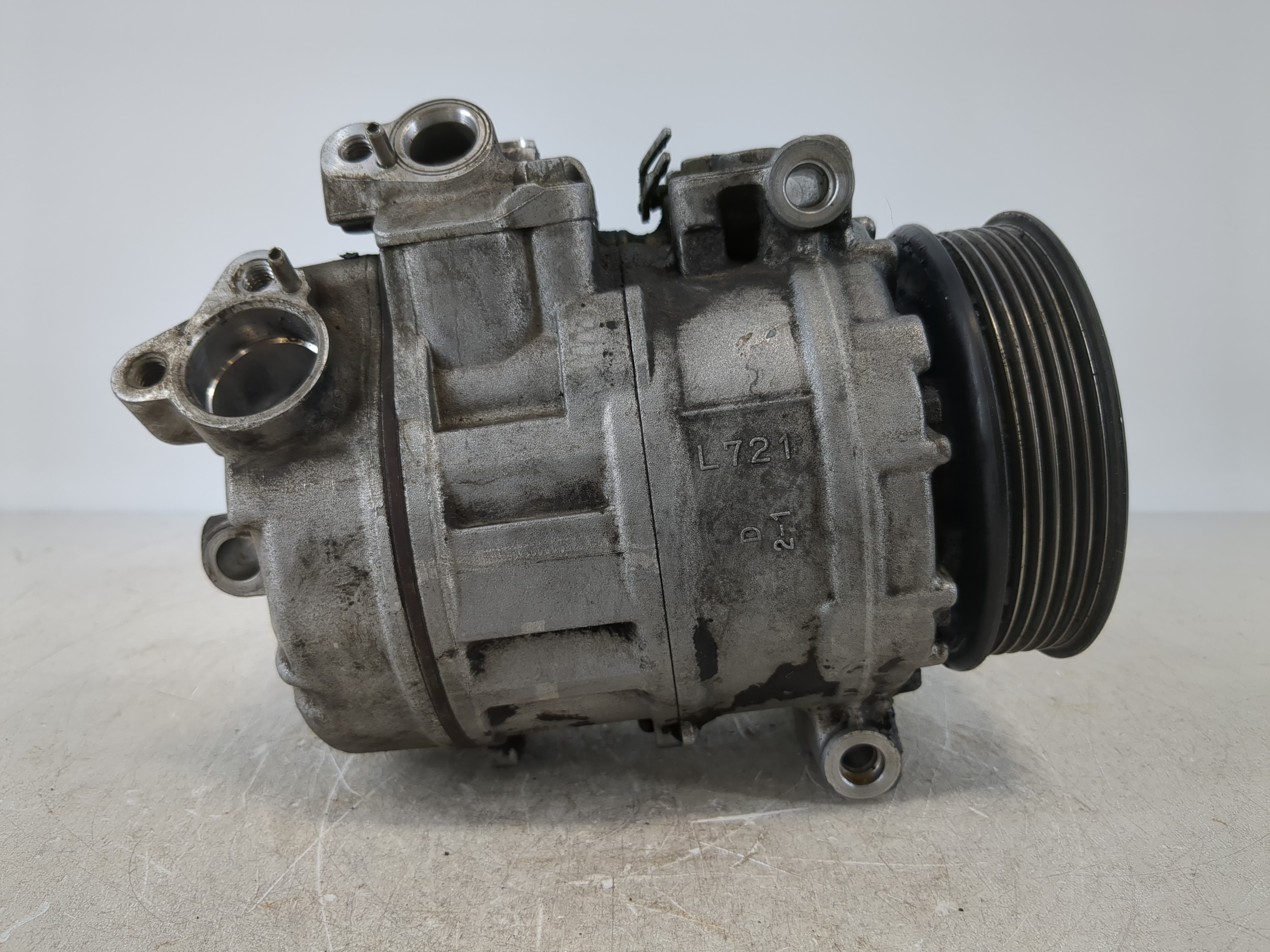 2007-2013 Bmw 328i Air Conditioning A/c Ac Compressor Oem 1089609 - Oemusedautoparts1.com