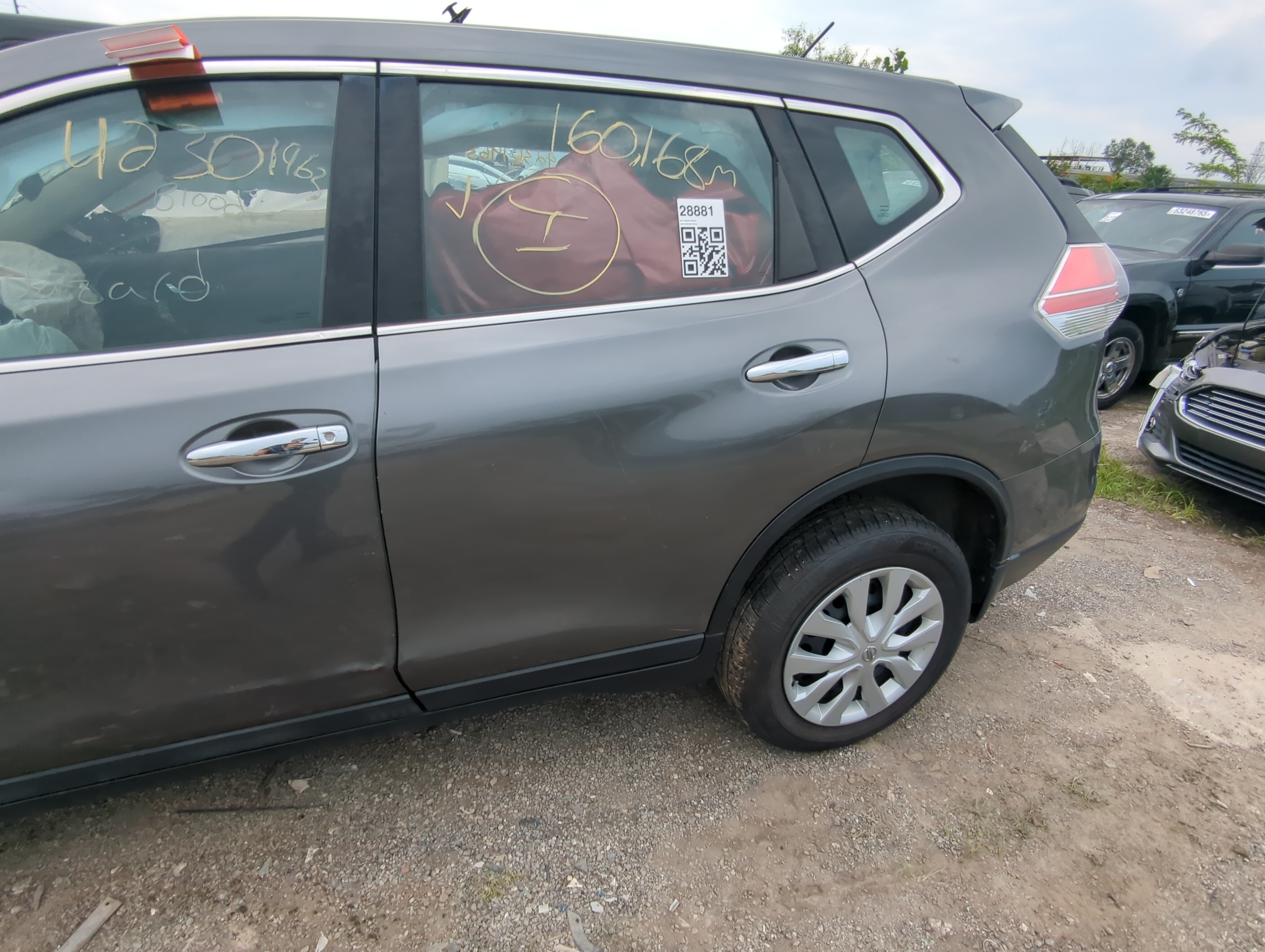 Picture of 2014-2020 Nissan Rogue Driver Rear Door Oem 1089706