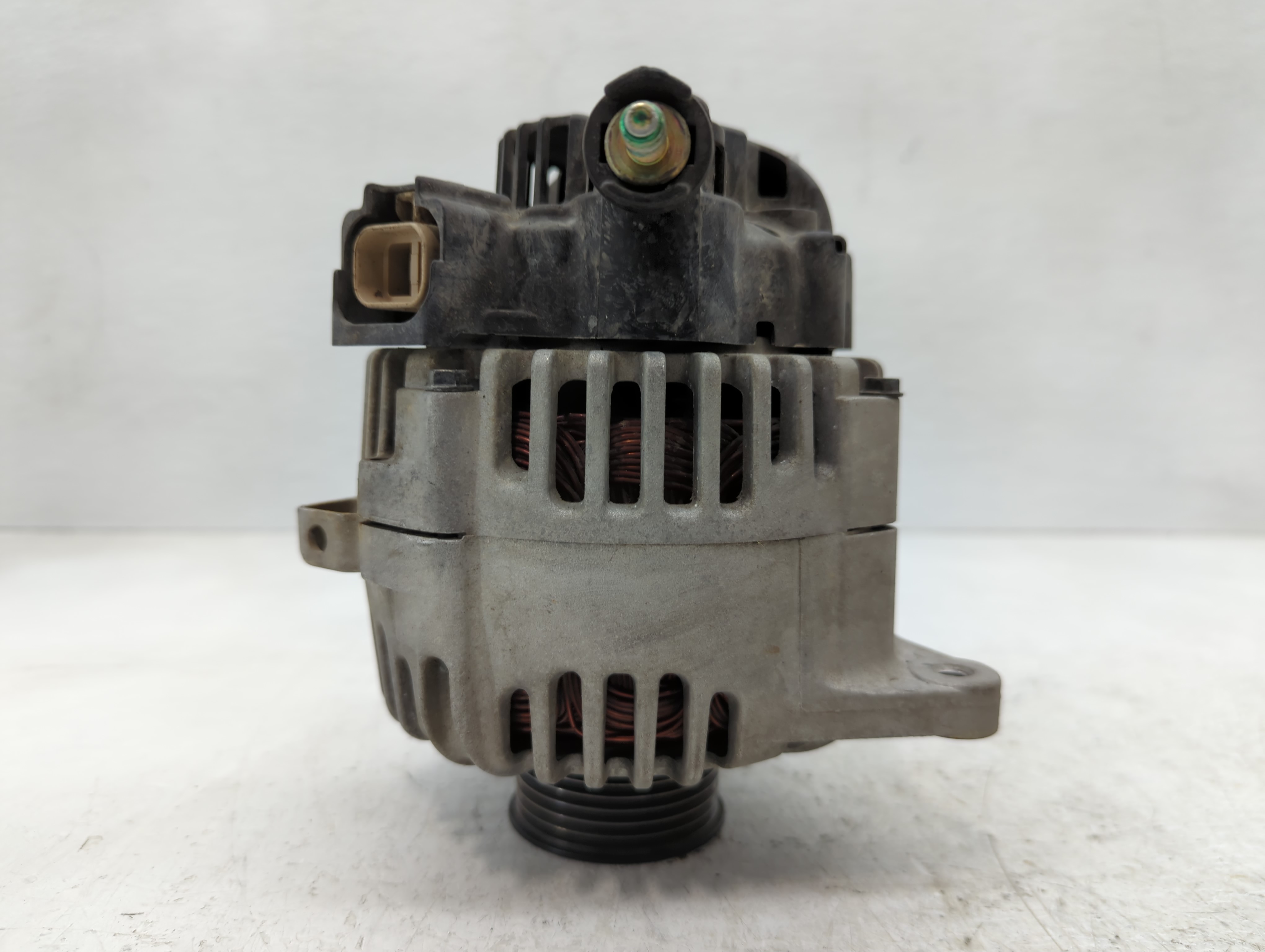 2005 Hyundai Santa Fe Alternator Generator Charging Assembly Engine Oem 1089766 - Oemusedautoparts1.com