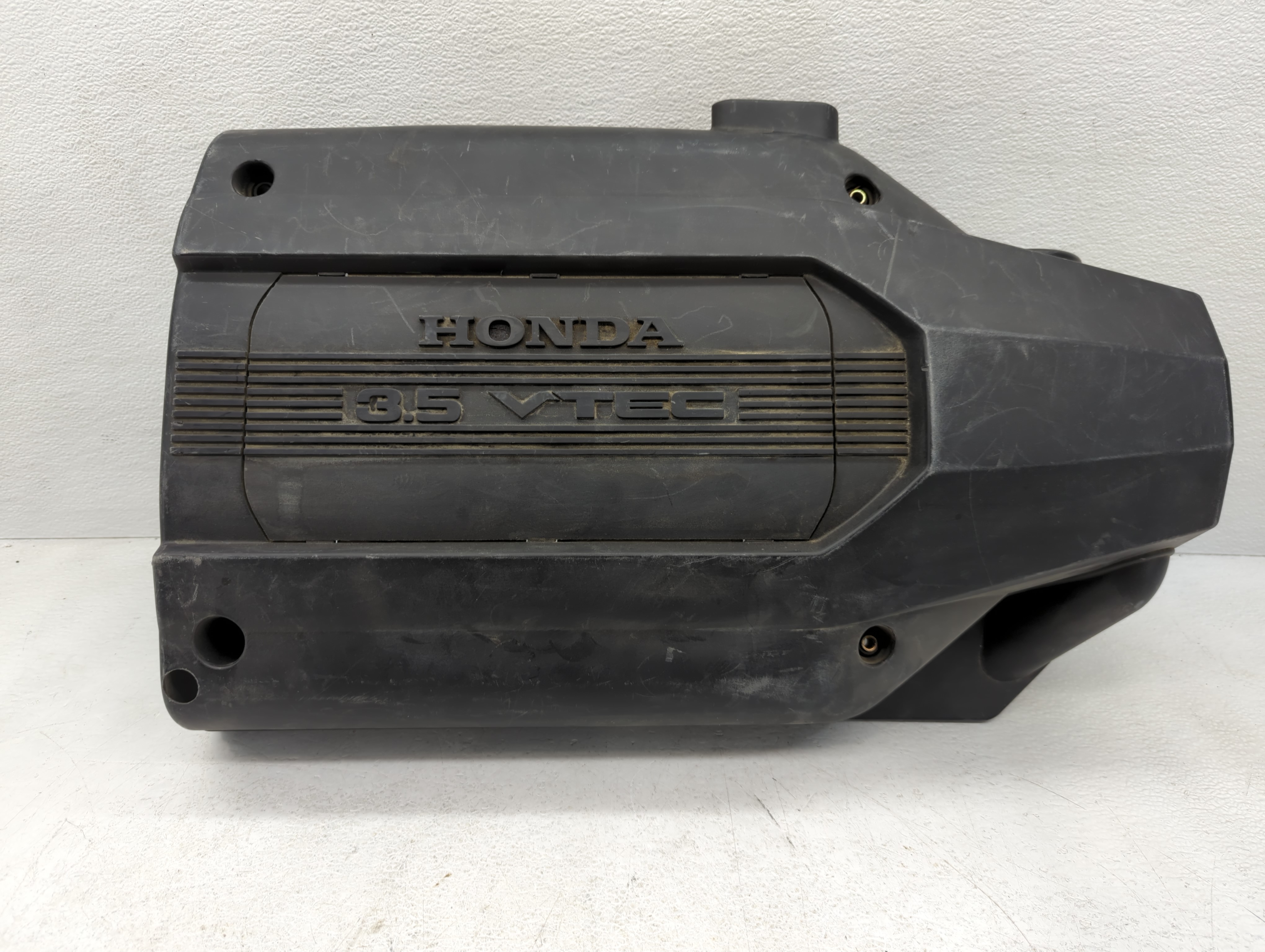 2010 Honda Pilot Engine Cover 1089943 - Oemusedautoparts1.com