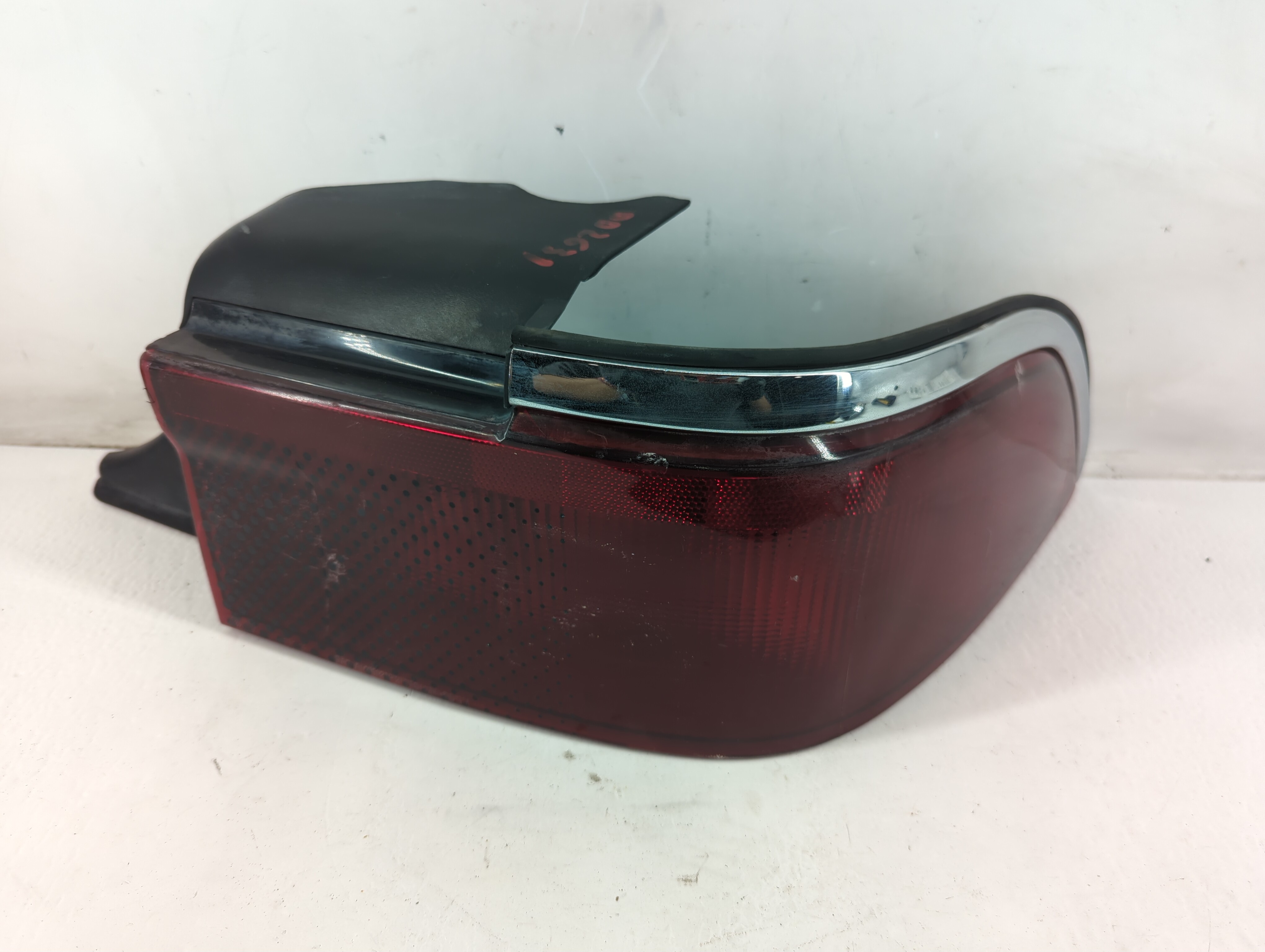 1995 Mercury Grand Marquis Driver Left Side Tail Light Taillight Oem 1089959 - Oemusedautoparts1.com