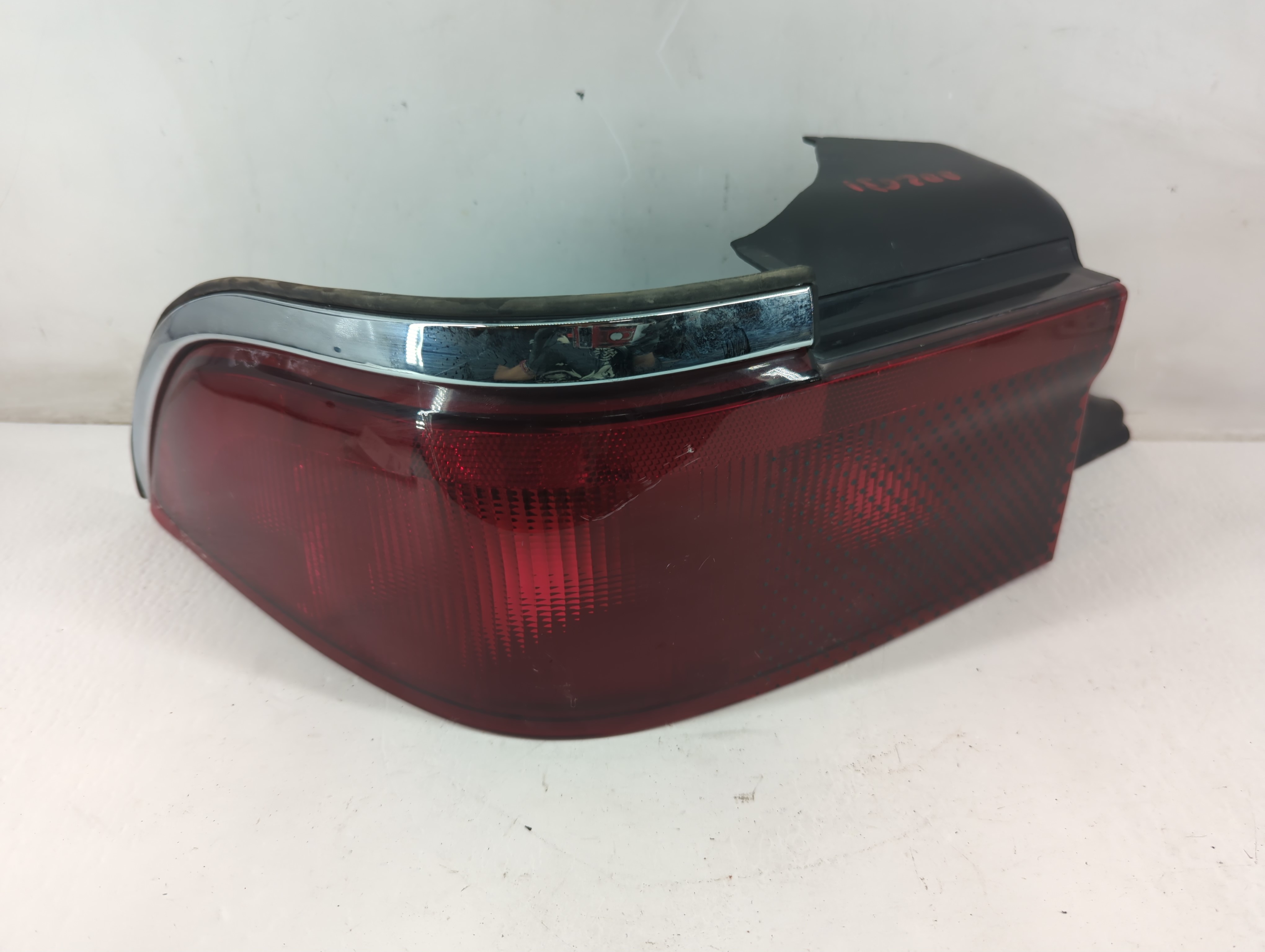 1995 Mercury Grand Marquis Driver Left Side Tail Light Taillight Oem 1089975 - Oemusedautoparts1.com