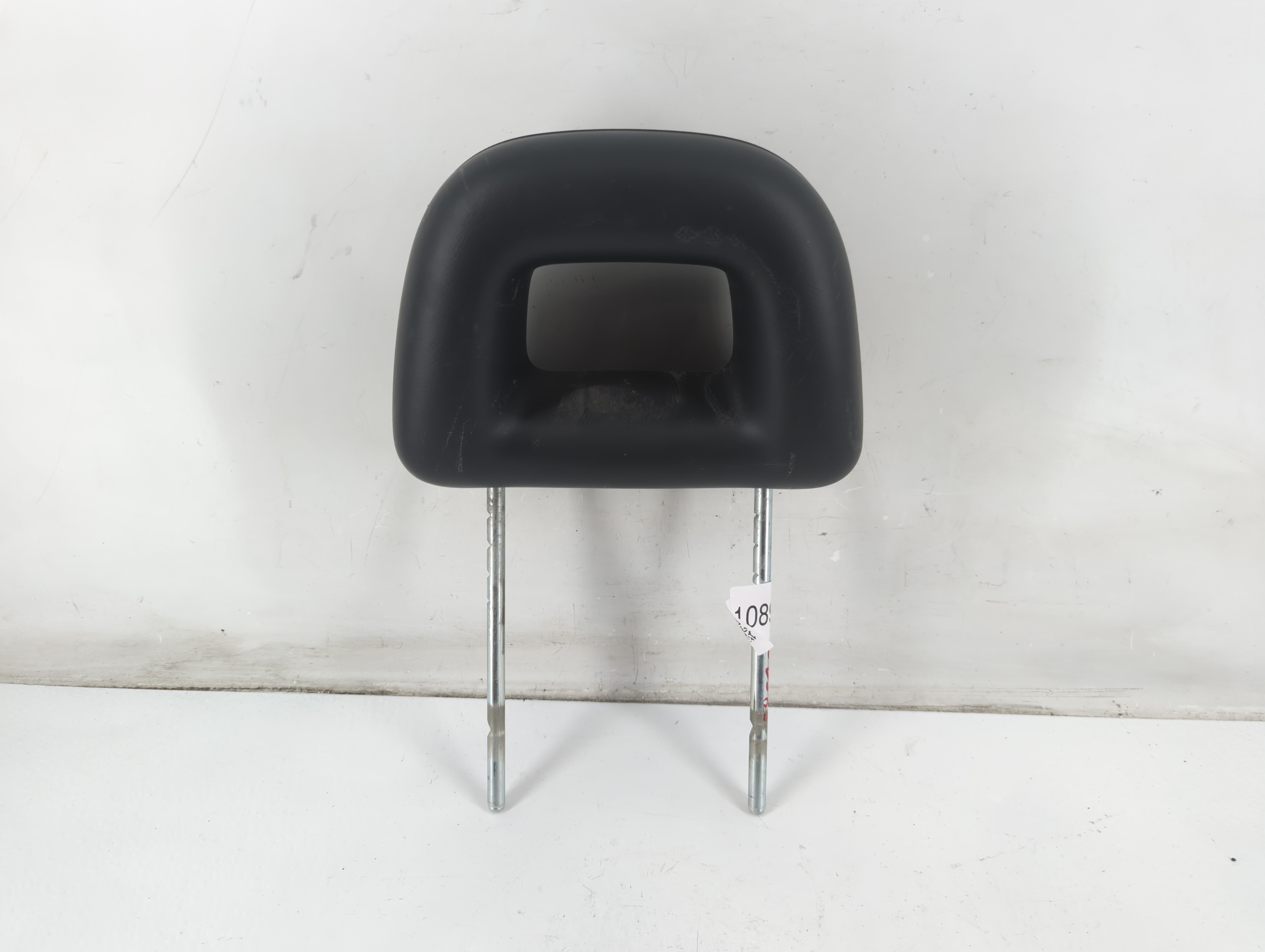 2008-2008 Dodge Caliber Headrest Head Rest Front Driver Passenger Seat 1089989 - Oemusedautoparts1.com