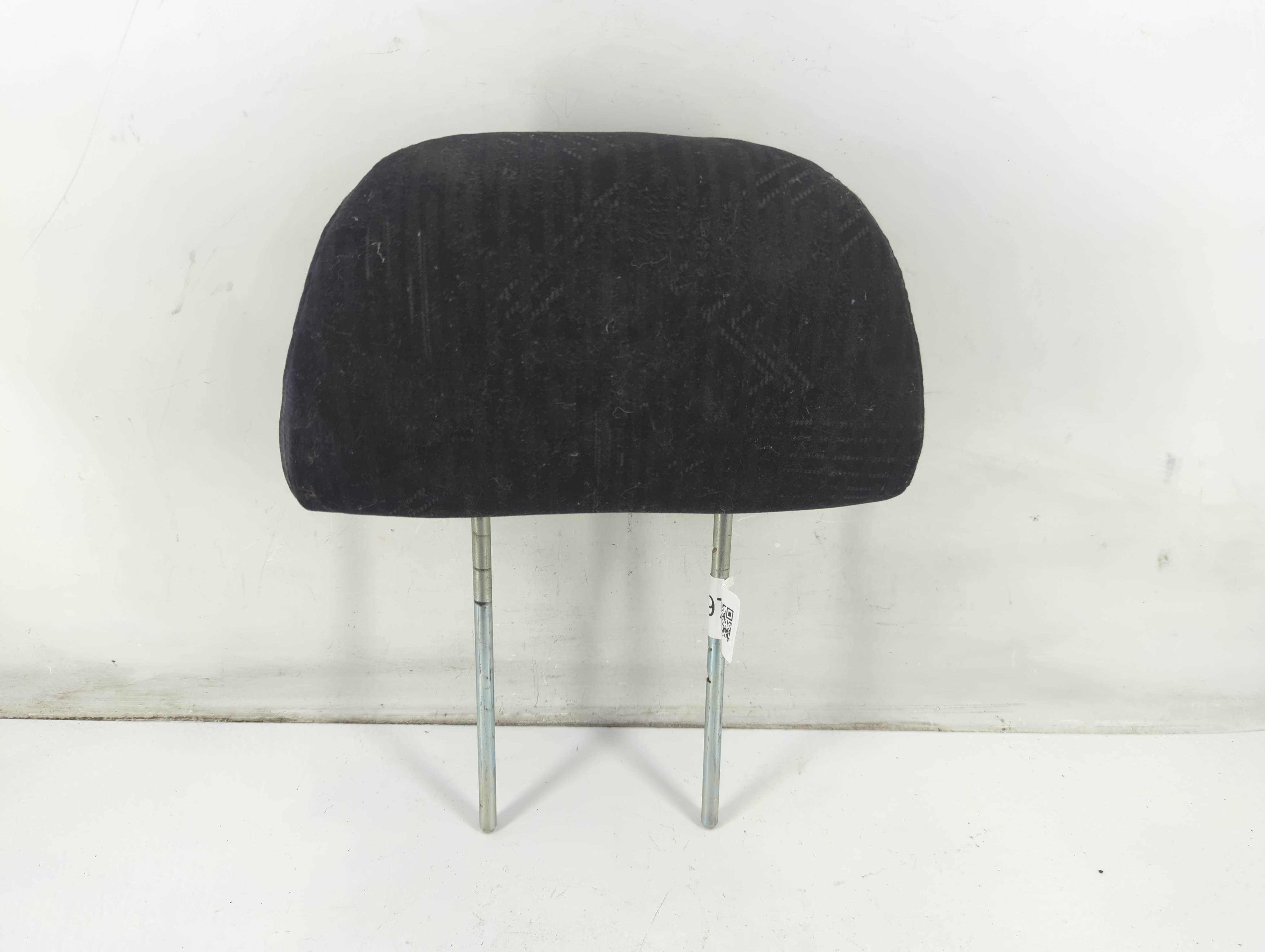 2000 Mitsubishi Eclipse Headrest Head Rest Front Driver Passenger Seat 1089997 - Oemusedautoparts1.com