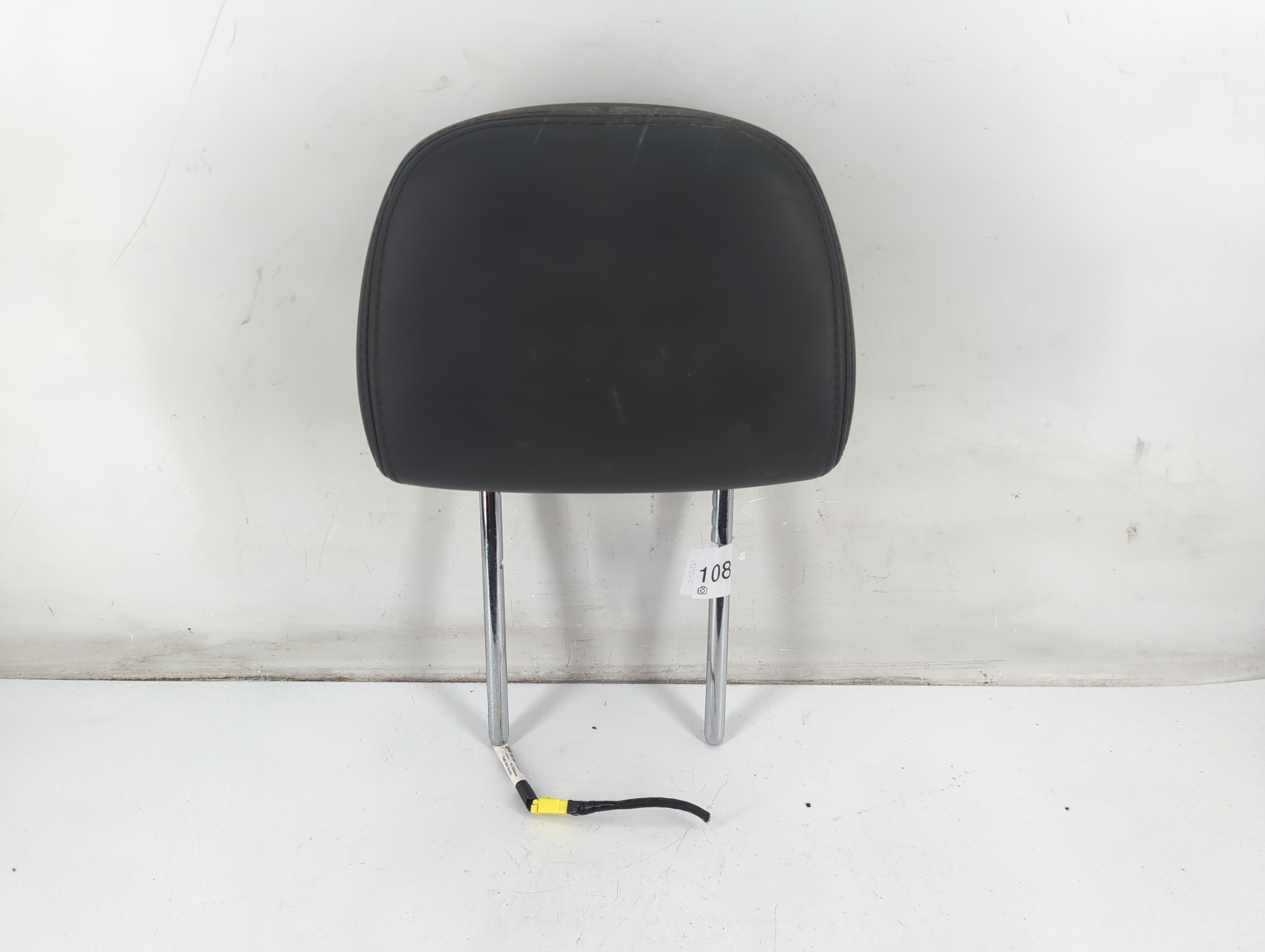 2009-2014 Jeep Patriot Headrest Head Rest Front Driver Passenger Seat 1089999 - Oemusedautoparts1.com