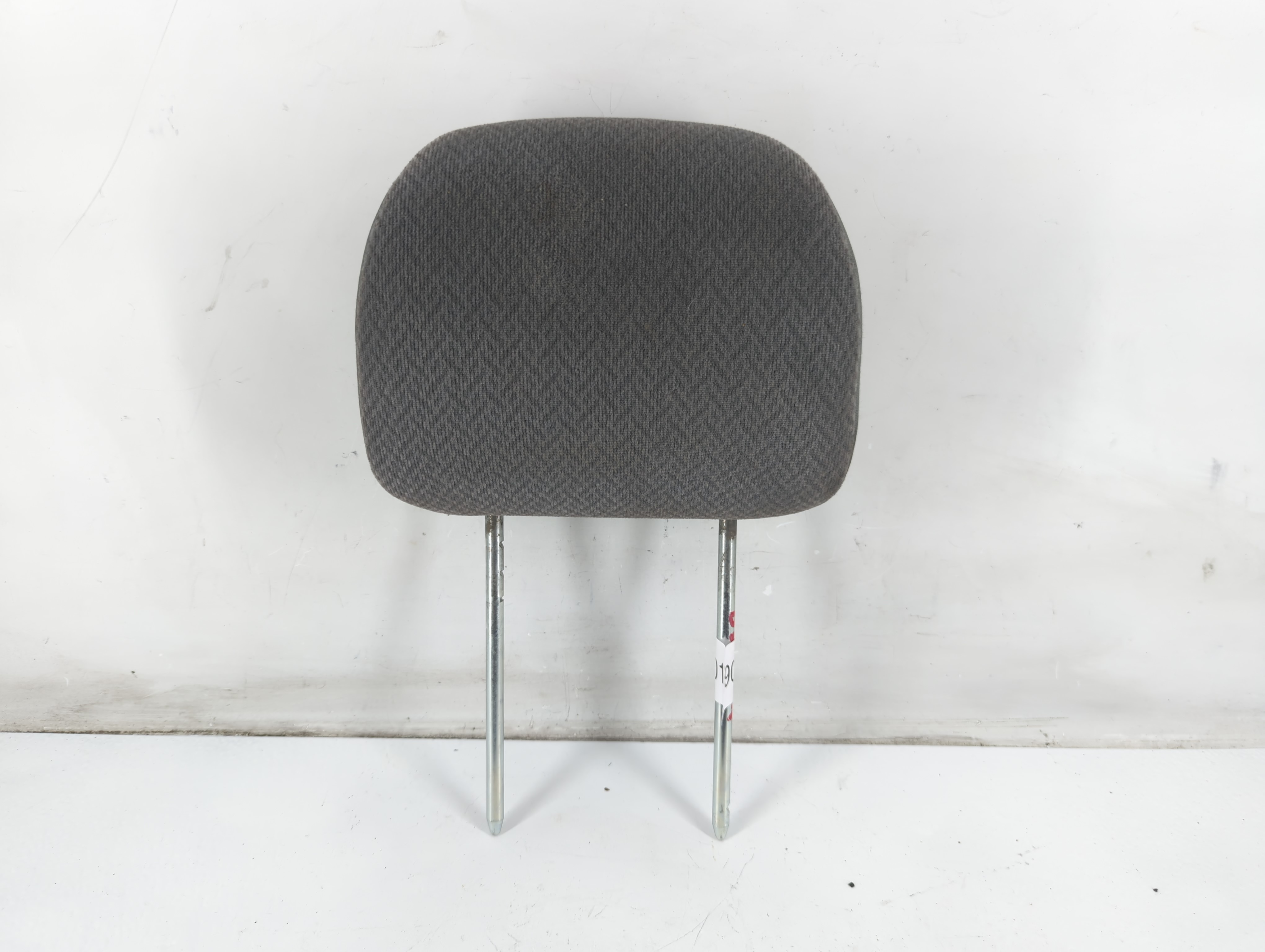 2005-2007 Dodge Caravan Headrest Head Rest Front Driver Passenger Seat 1090001 - Oemusedautoparts1.com