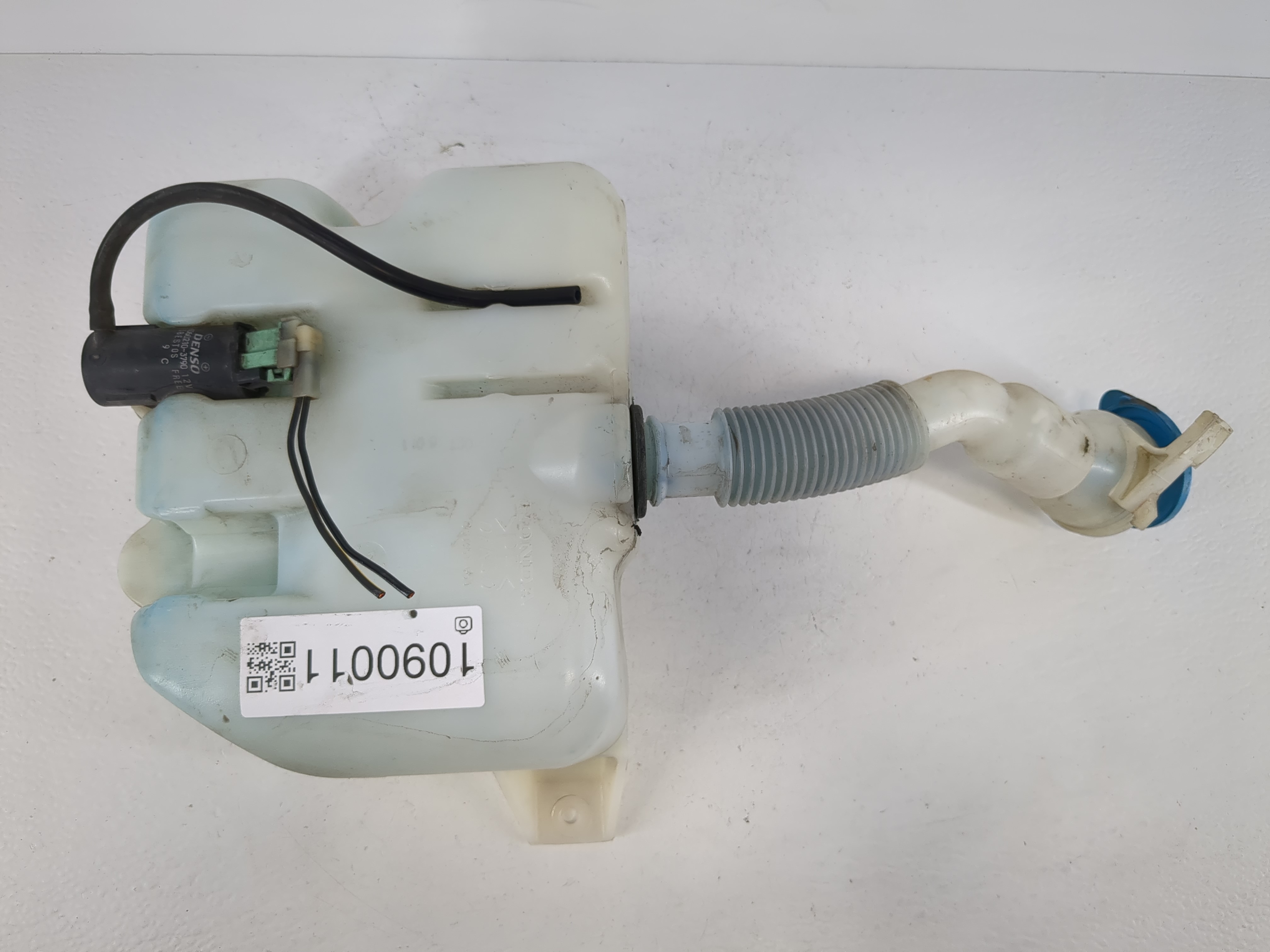 2001-2003 Acura Cl Windshield Washer Fluid Reservoir Bottle Oem 1090011 - Oemusedautoparts1.com