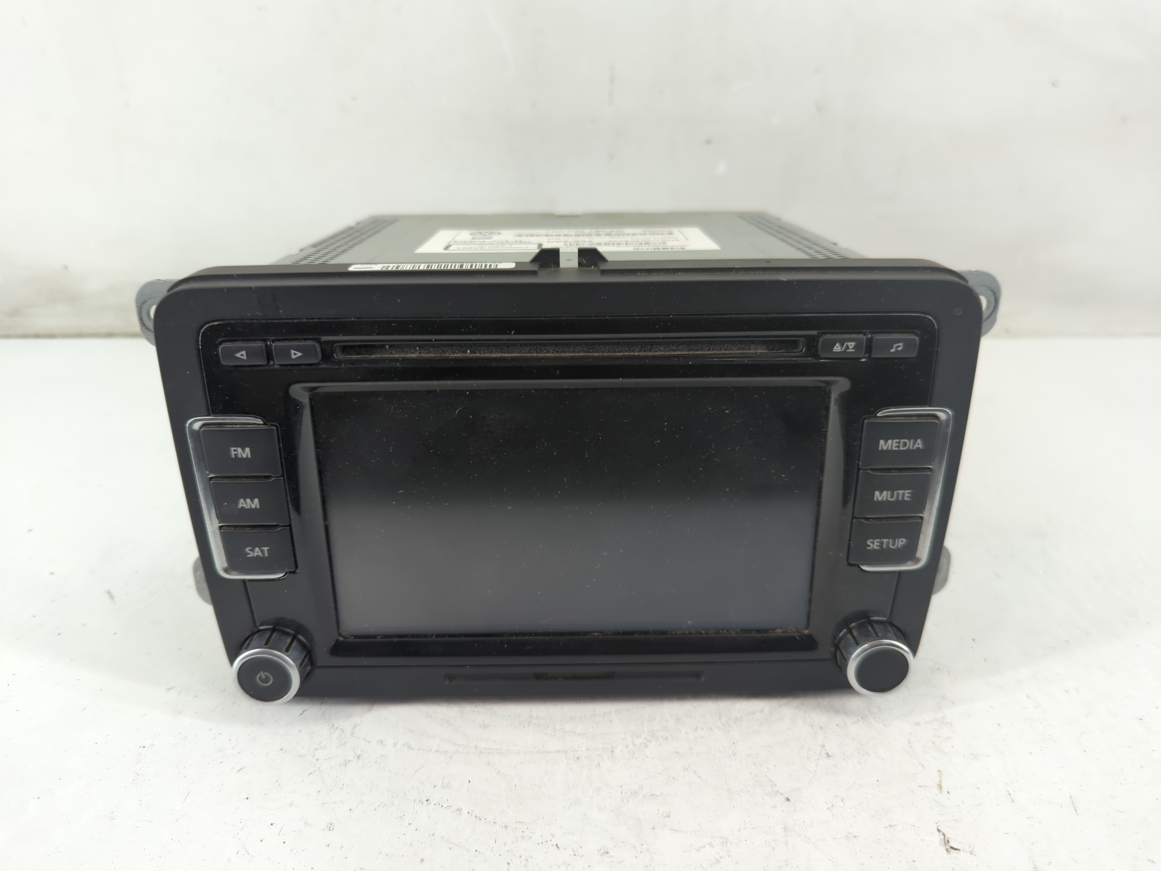 2009-2013 Volkswagen Cc Am Fm Cd Player Radio Receiver 1090030 - Oemusedautoparts1.com