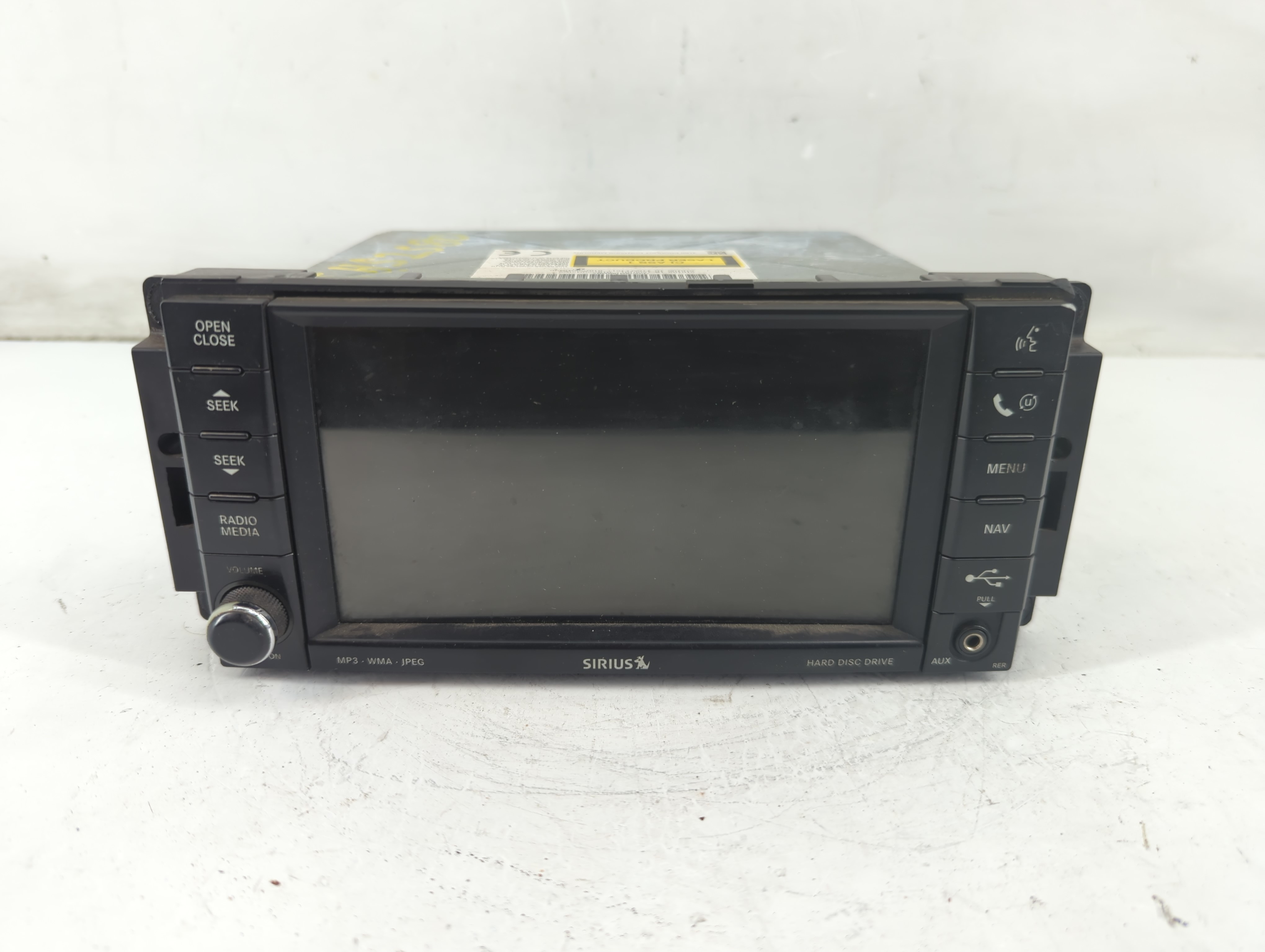 2011-2011 Jeep Grand Cherokee Am Fm Cd Player Radio Receiver 1090094 - Oemusedautoparts1.com