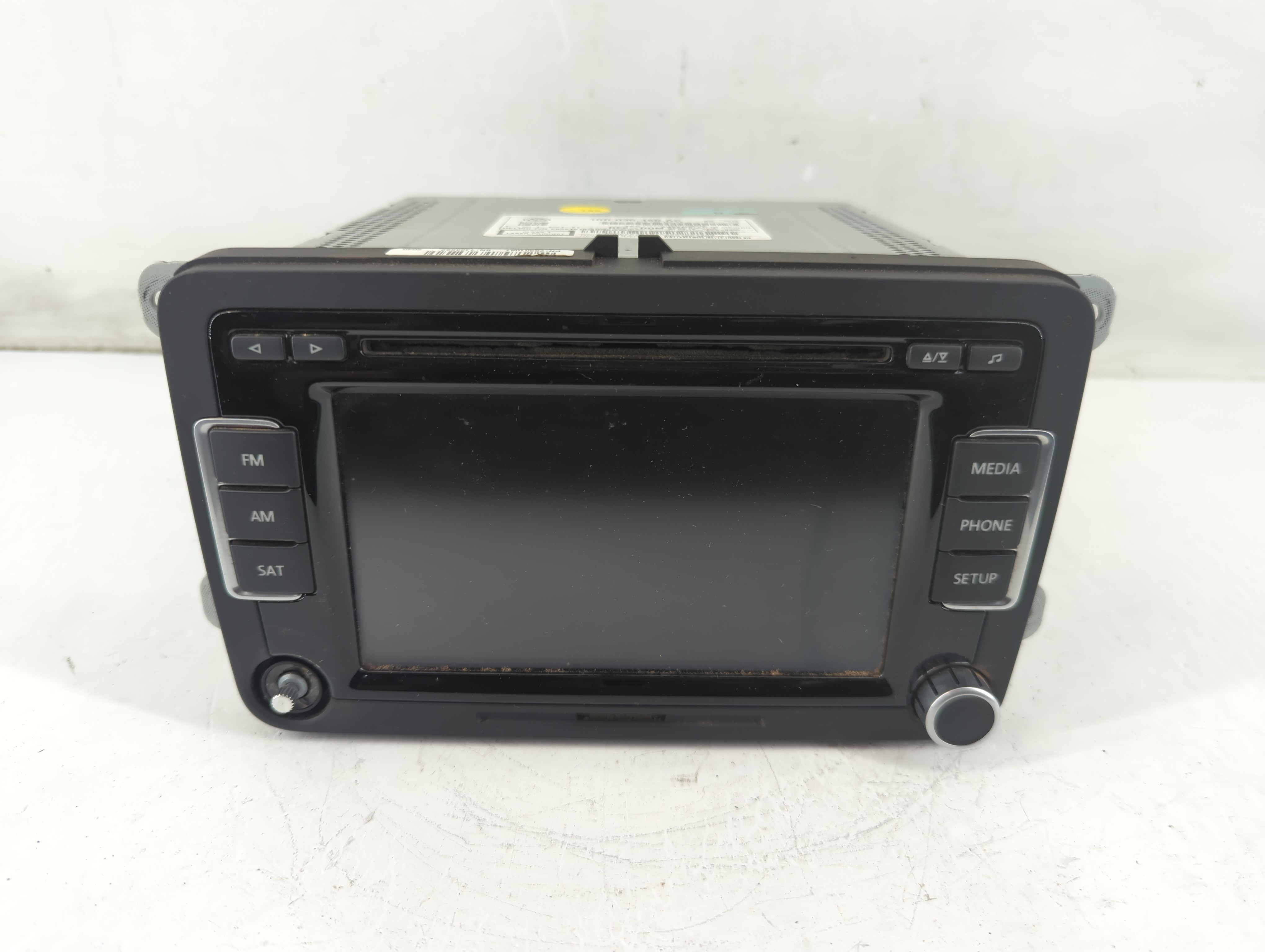 2012-2015 Volkswagen Beetle Am Fm Cd Player Radio Receiver 1090124 - Oemusedautoparts1.com