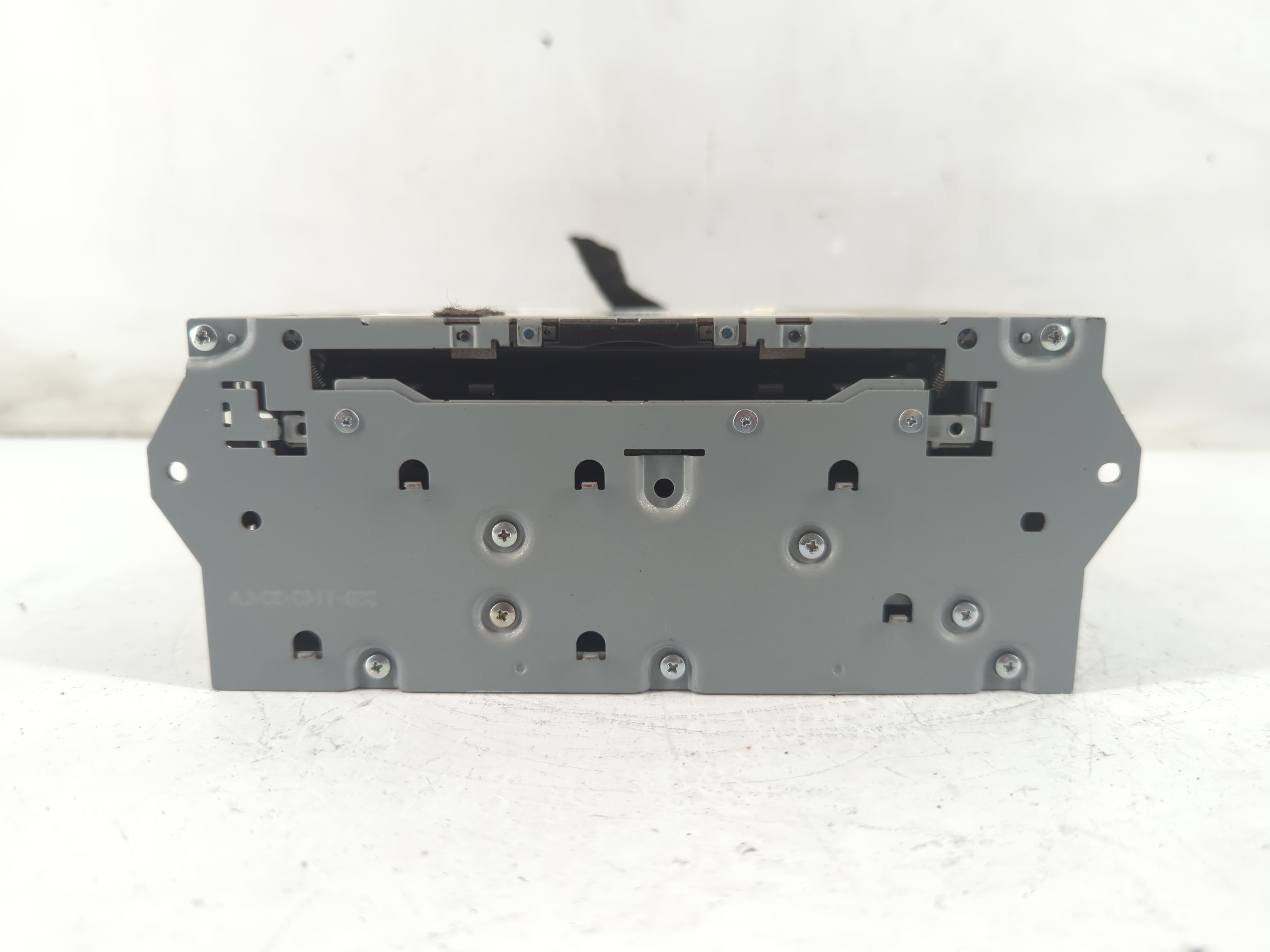 2017-2020 Nissan Pathfinder Am Fm Cd Player Radio Receiver 1090127 - Oemusedautoparts1.com