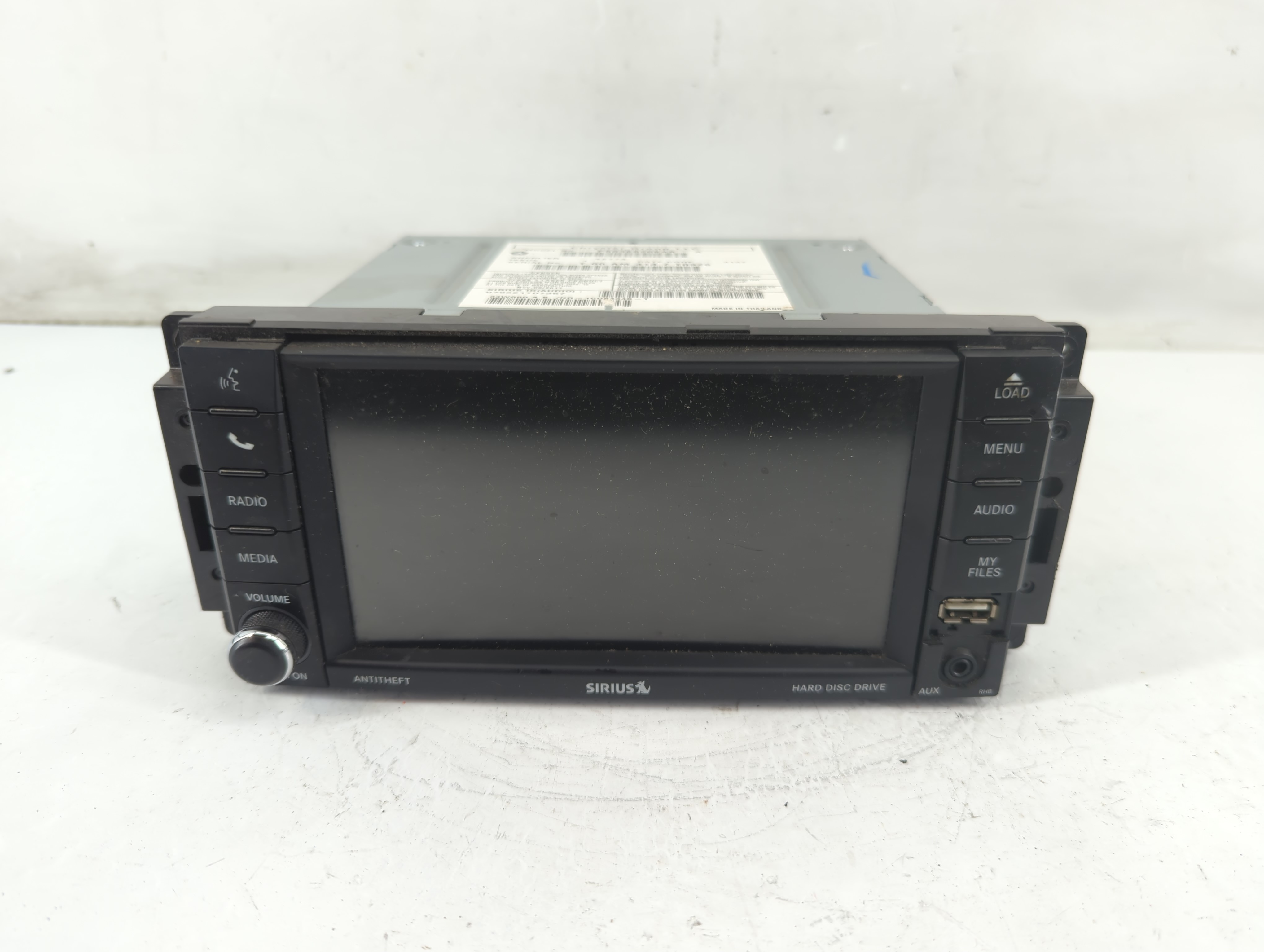 Picture of Dodge Caravan Am Fm Cd Player Radio Receiver 1090138