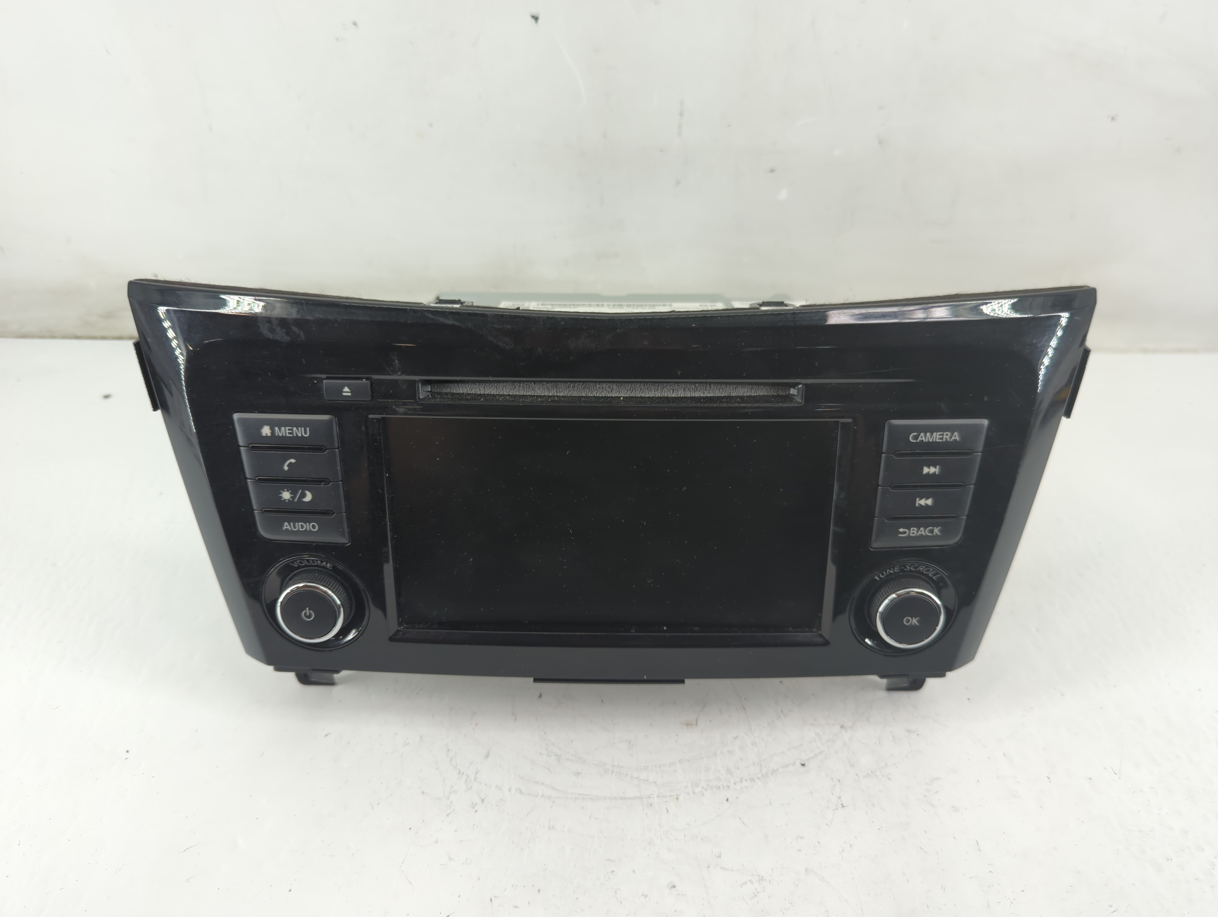 2018-2020 Nissan Rogue Am Fm Cd Player Radio Receiver 1090140 - Oemusedautoparts1.com