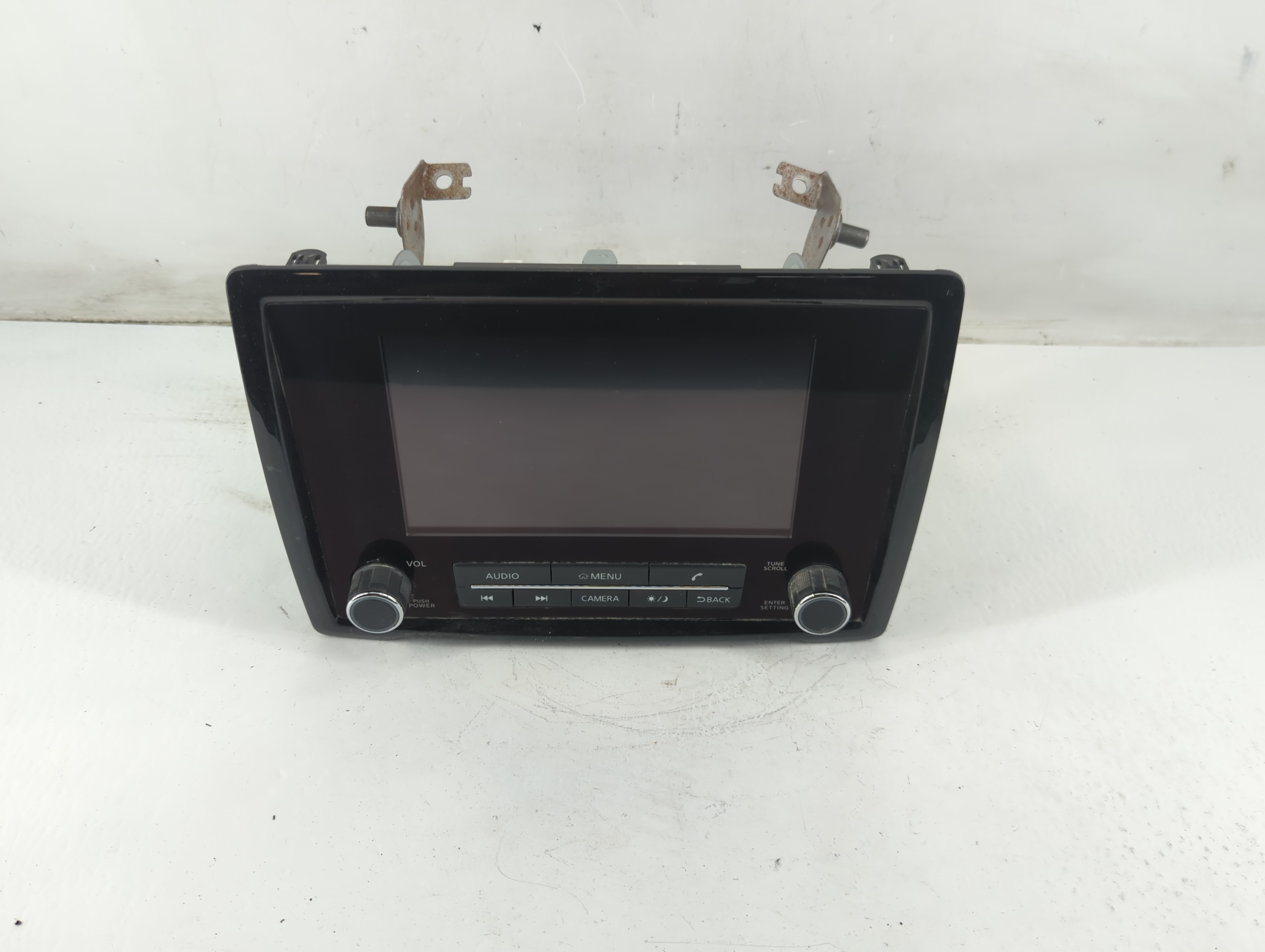 2023 Nissan Frontier Am Fm Cd Player Radio Receiver 1090177 - Oemusedautoparts1.com