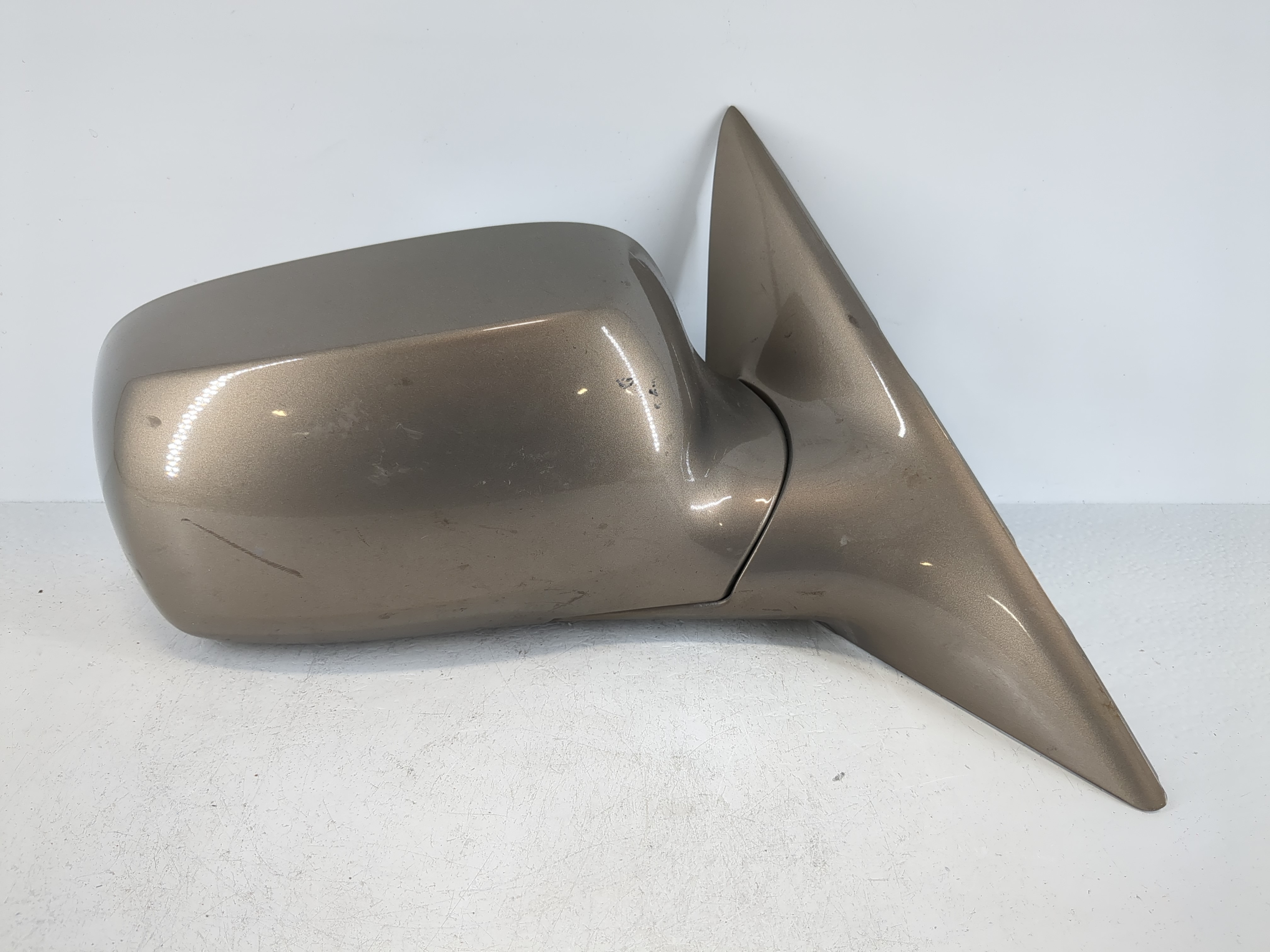 2006-2008 Cadillac Dts Passenger Right Side View Power Door Mirror Beige 1090191 - Oemusedautoparts1.com