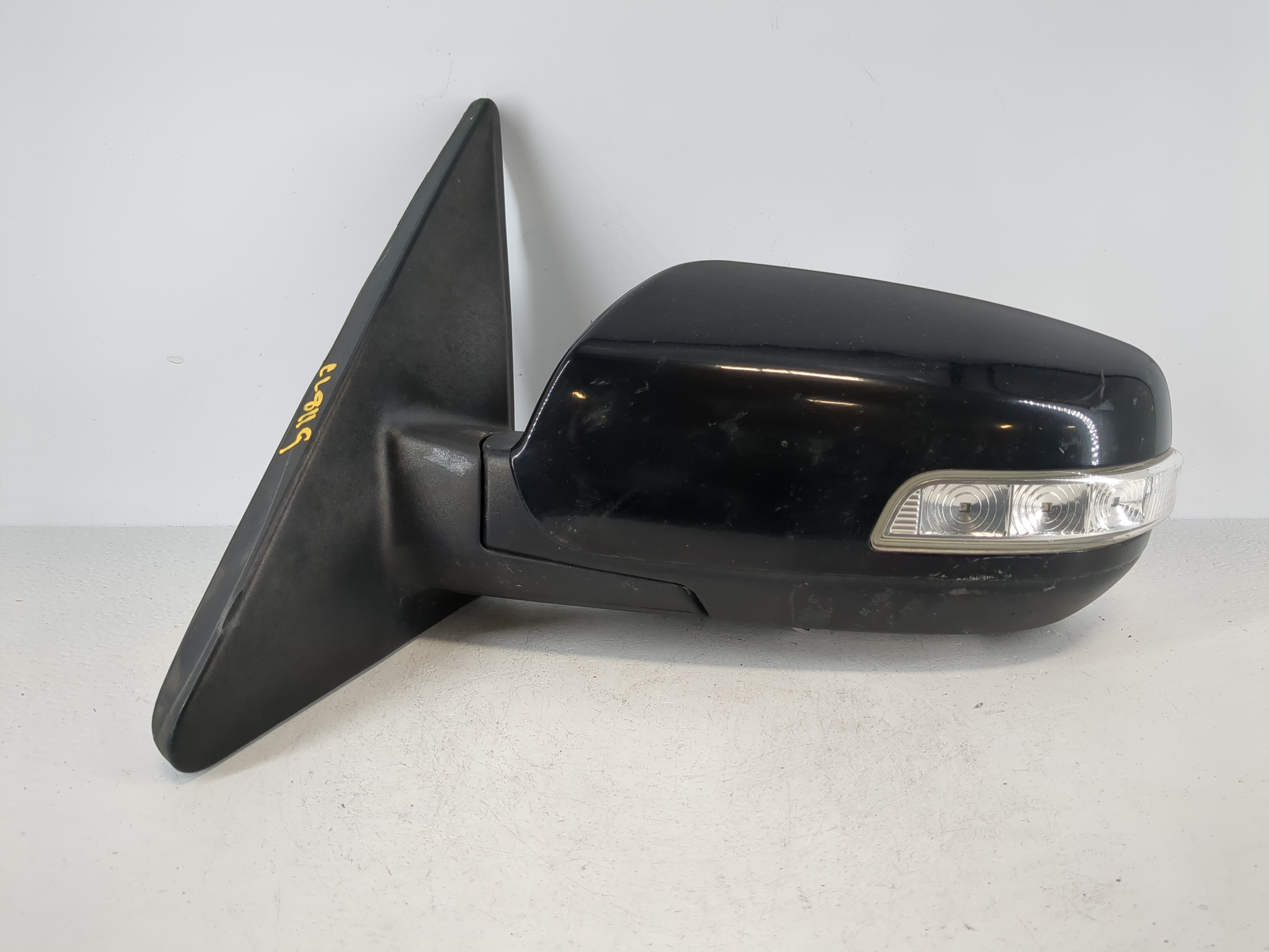 2011-2015 Kia Sorento Driver Left Side View Power Door Mirror Black 1090199 - Oemusedautoparts1.com