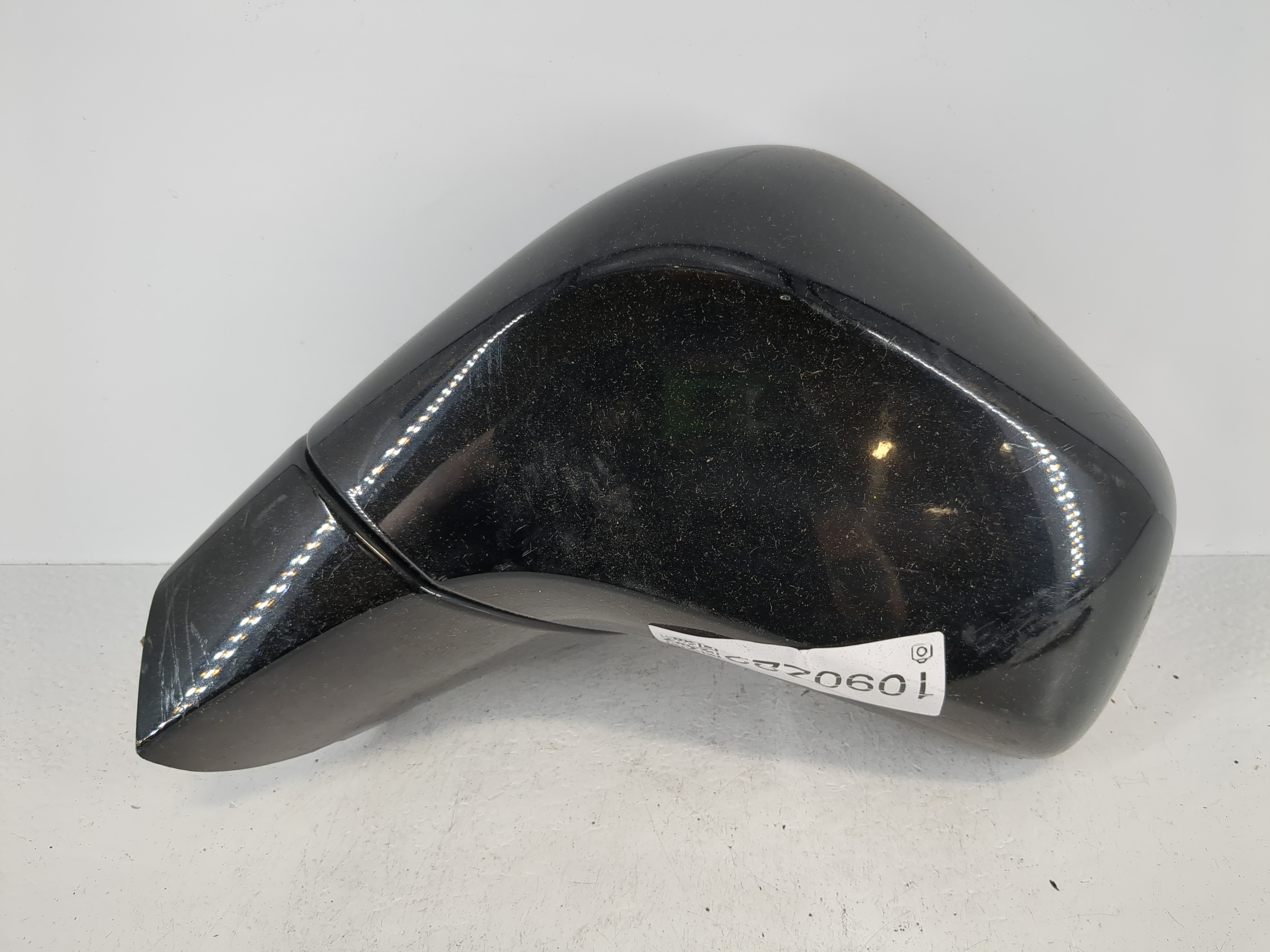 2017-2020 Buick Encore Driver Left Side View Power Door Mirror Black 1090222 - Oemusedautoparts1.com