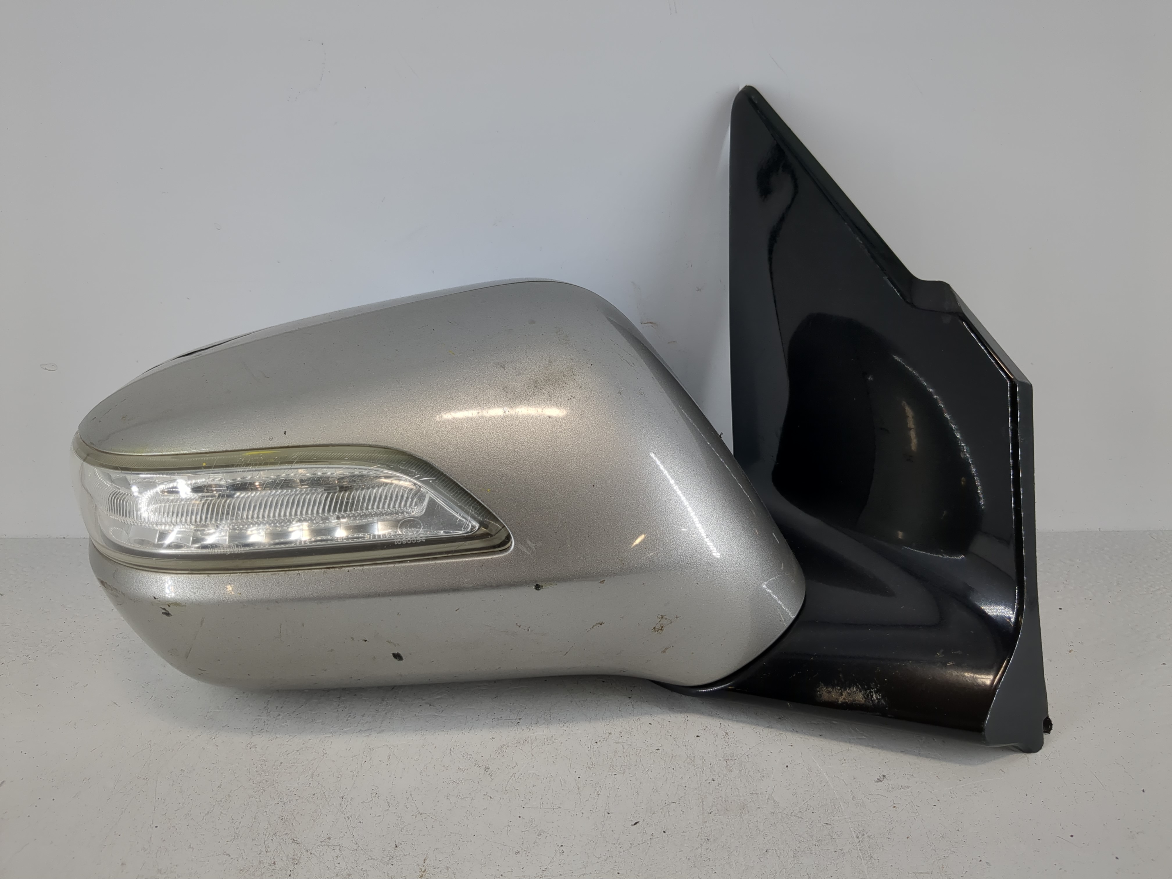 2010-2013 Acura Mdx Passenger Right Side View Power Door Mirror Gray 1090226 - Oemusedautoparts1.com