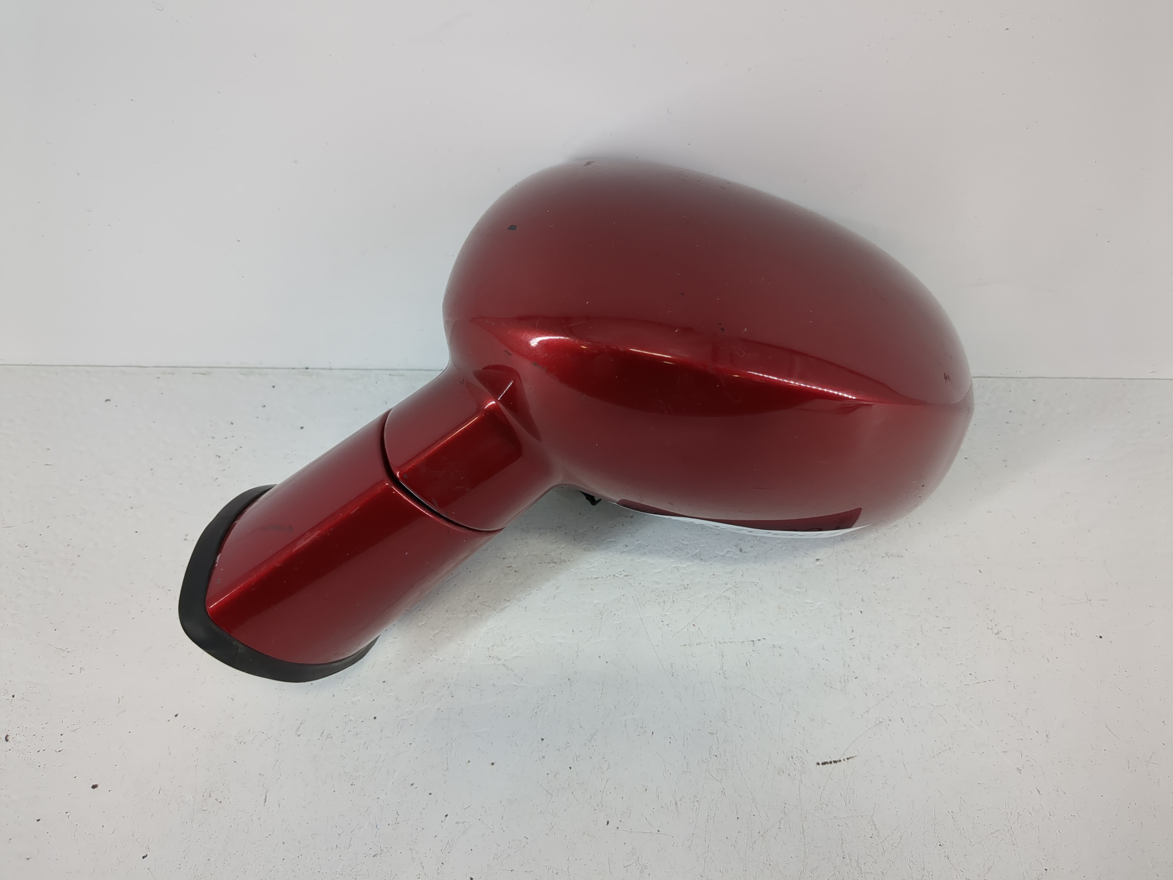 2008-2010 Dodge Challenger Driver Left Side View Power Door Mirror Red 1090268 - Oemusedautoparts1.com