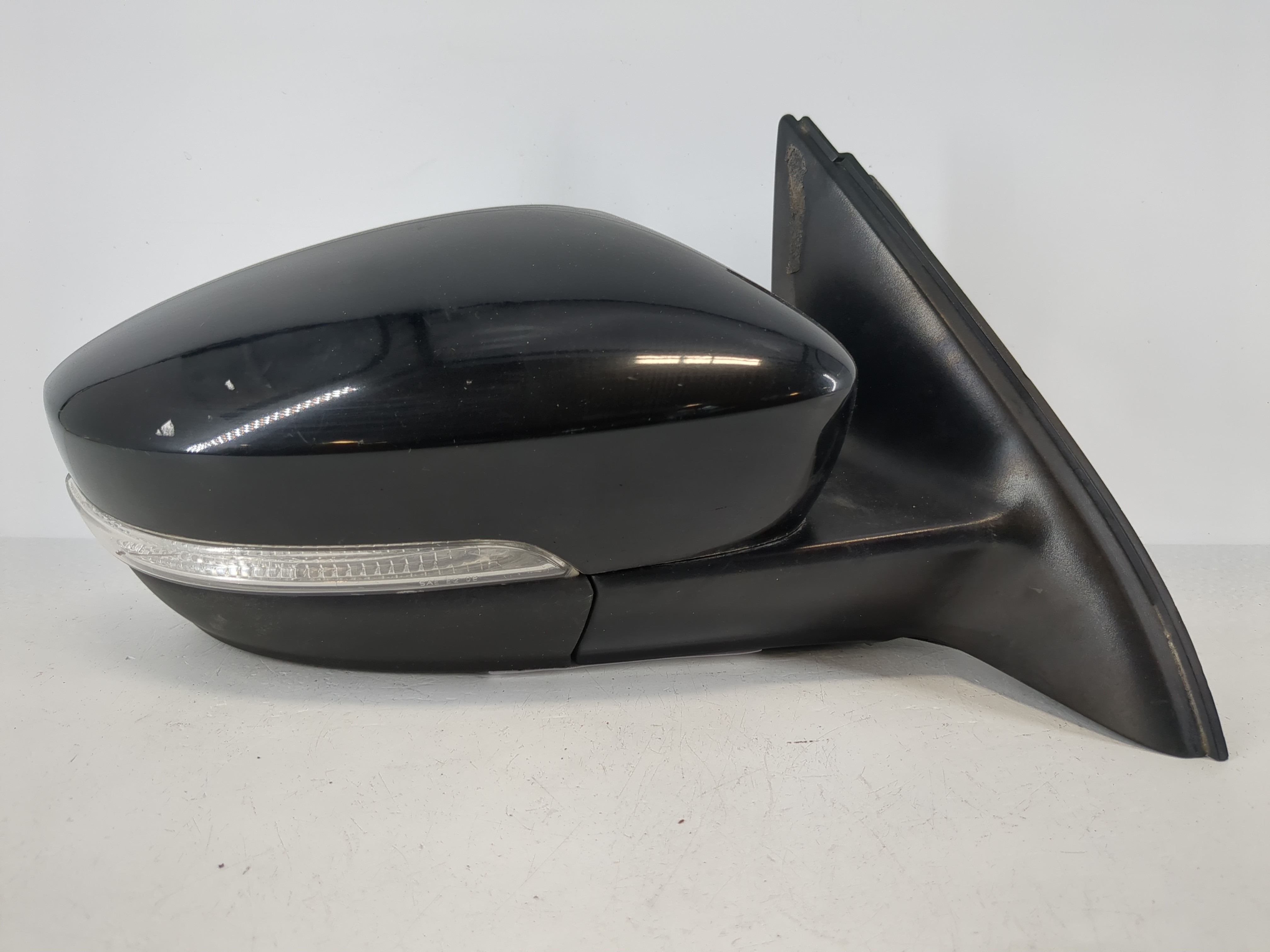2011-2016 Volkswagen Jetta Passenger Right Side View Power Door Mirror 1090289 - Oemusedautoparts1.com