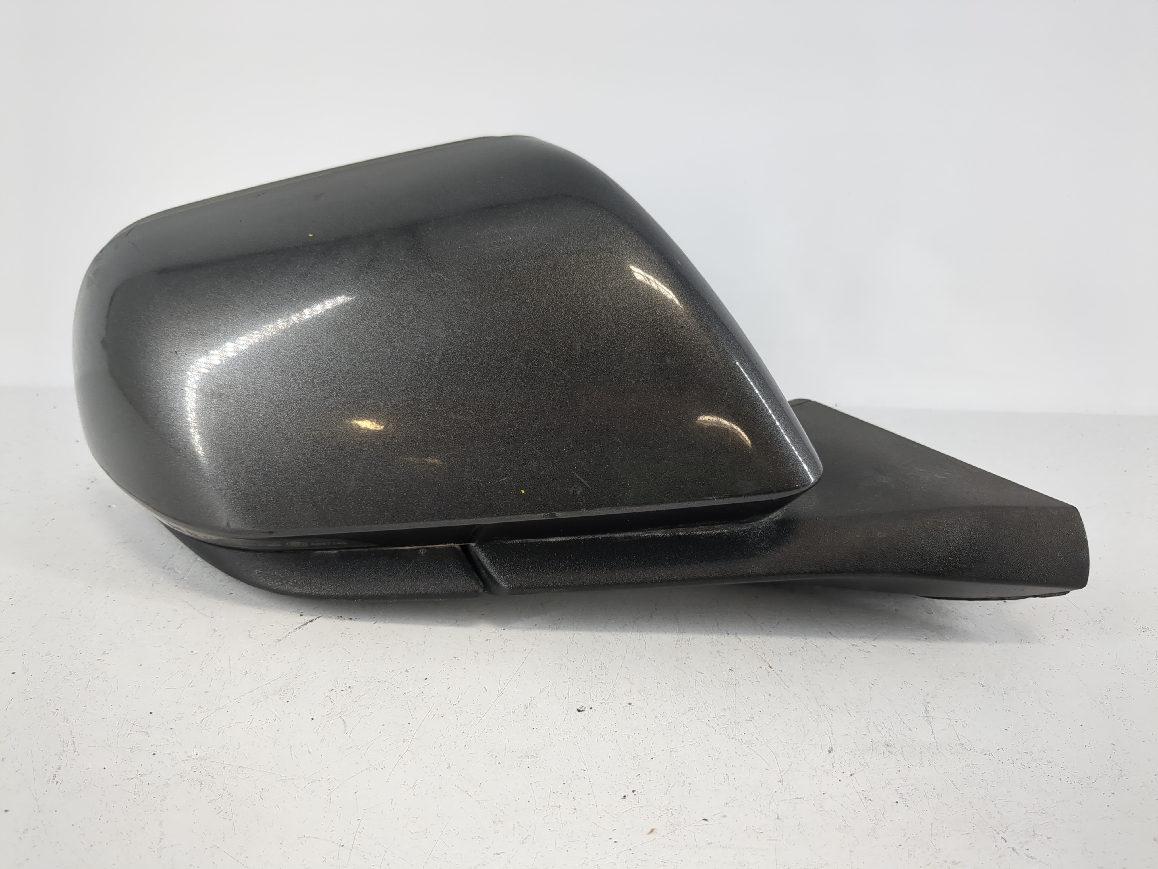 2015-2020 Ford Mustang Passenger Right Side View Power Door Mirror Black 1090311 - Oemusedautoparts1.com
