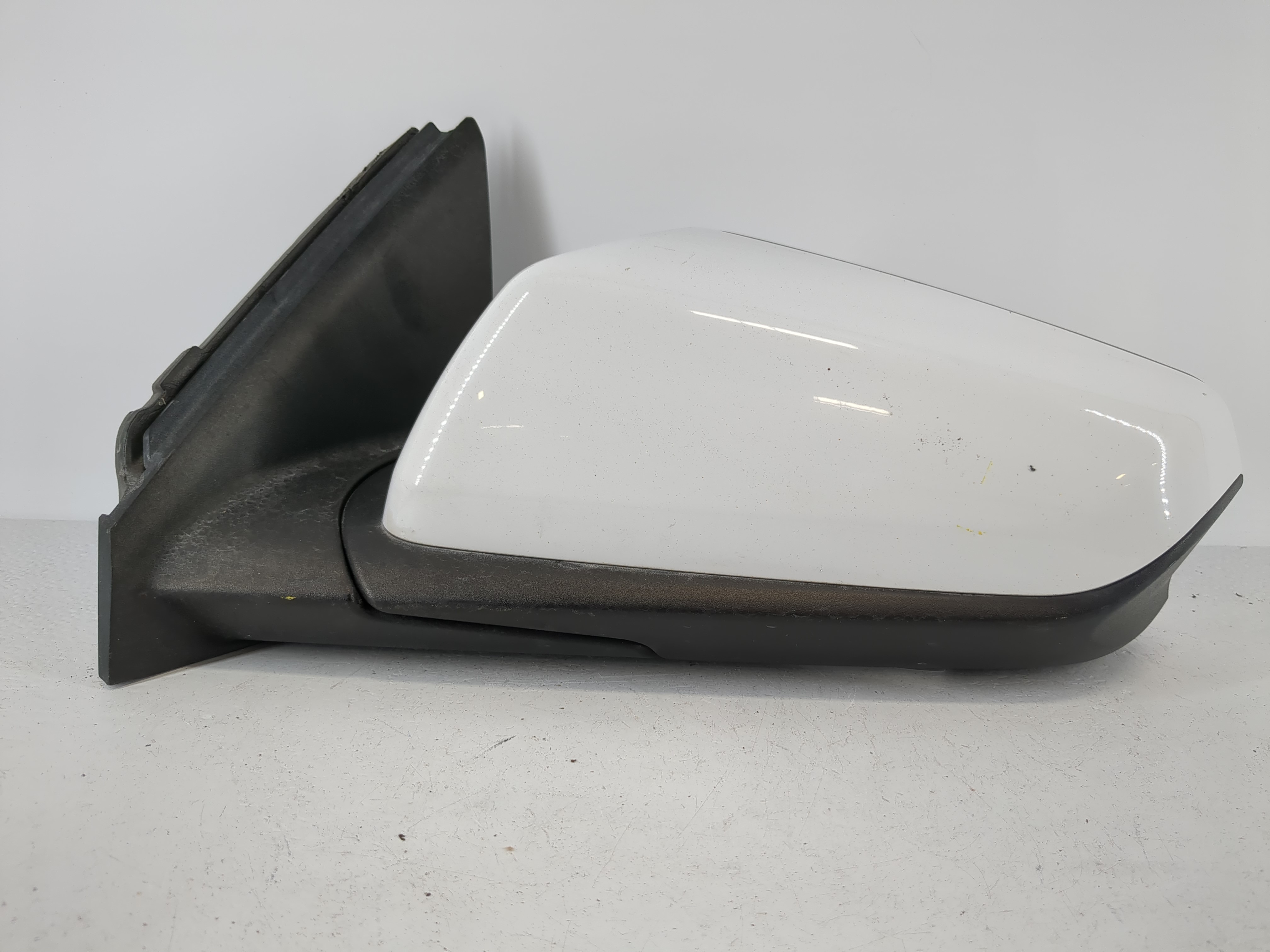 Picture of 2018-2022 Gmc Terrain Driver Left Side View Power Door Mirror White 1090339