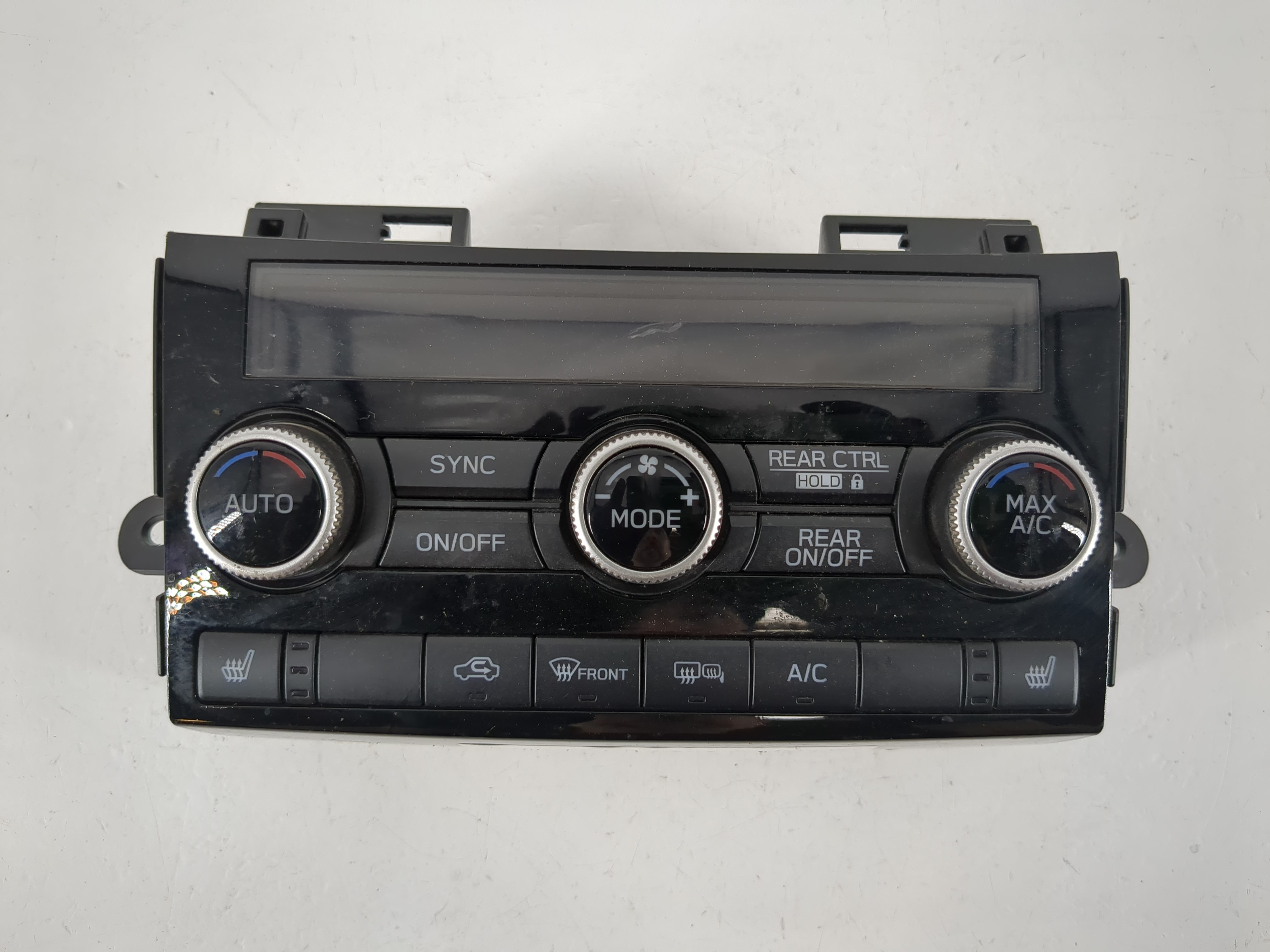 2020 Subaru Ascent Ac Heater Climate Control 72311xc01a 1090345 - Oemusedautoparts1.com